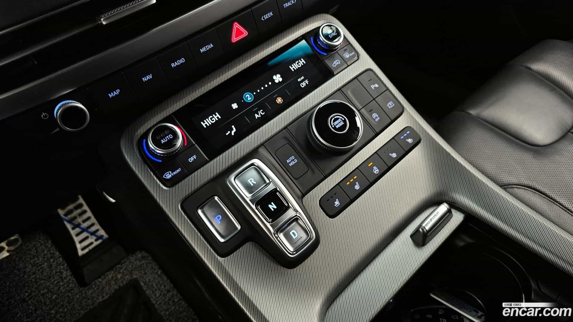 Palisade Hyundai 2022.9-INNER-009