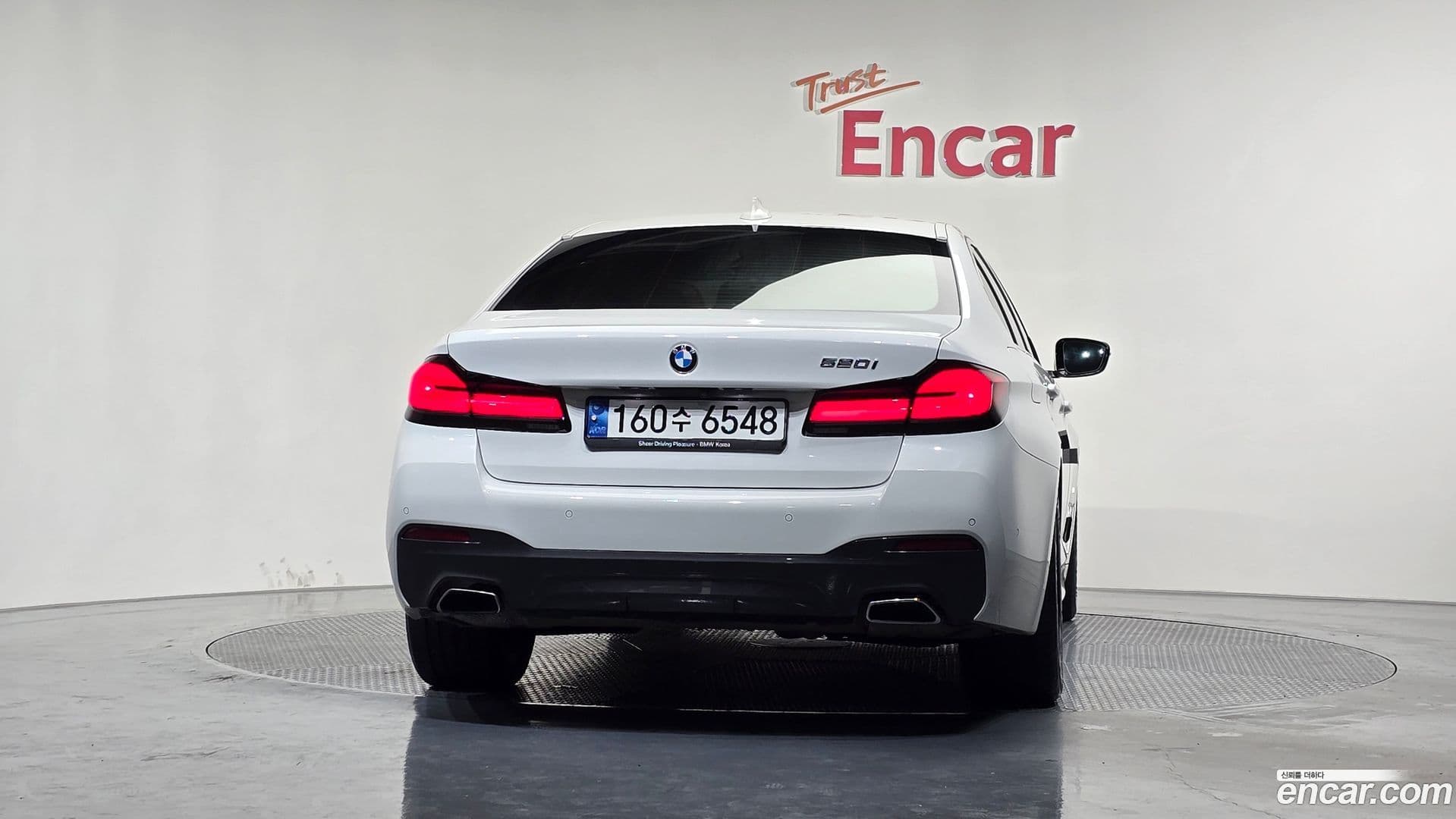 Main__Slider__Photo:5-Series BMW 2022.4-3