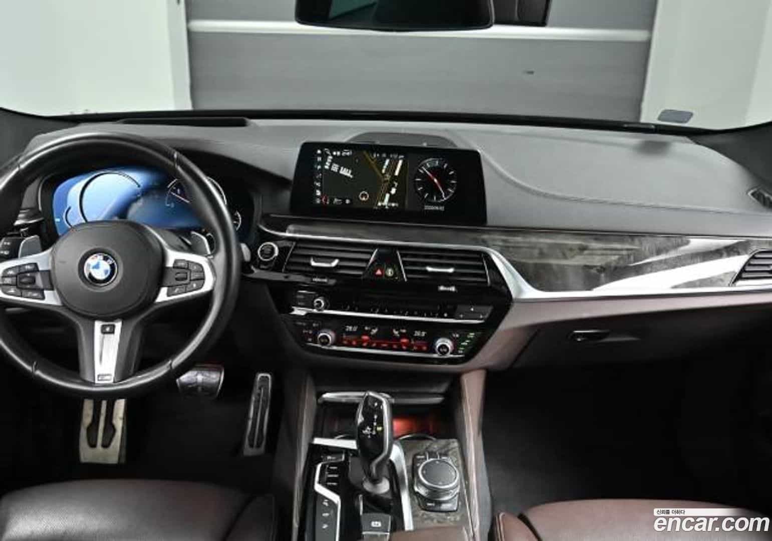 Gran Turismo BMW 2017.11-INNER-007