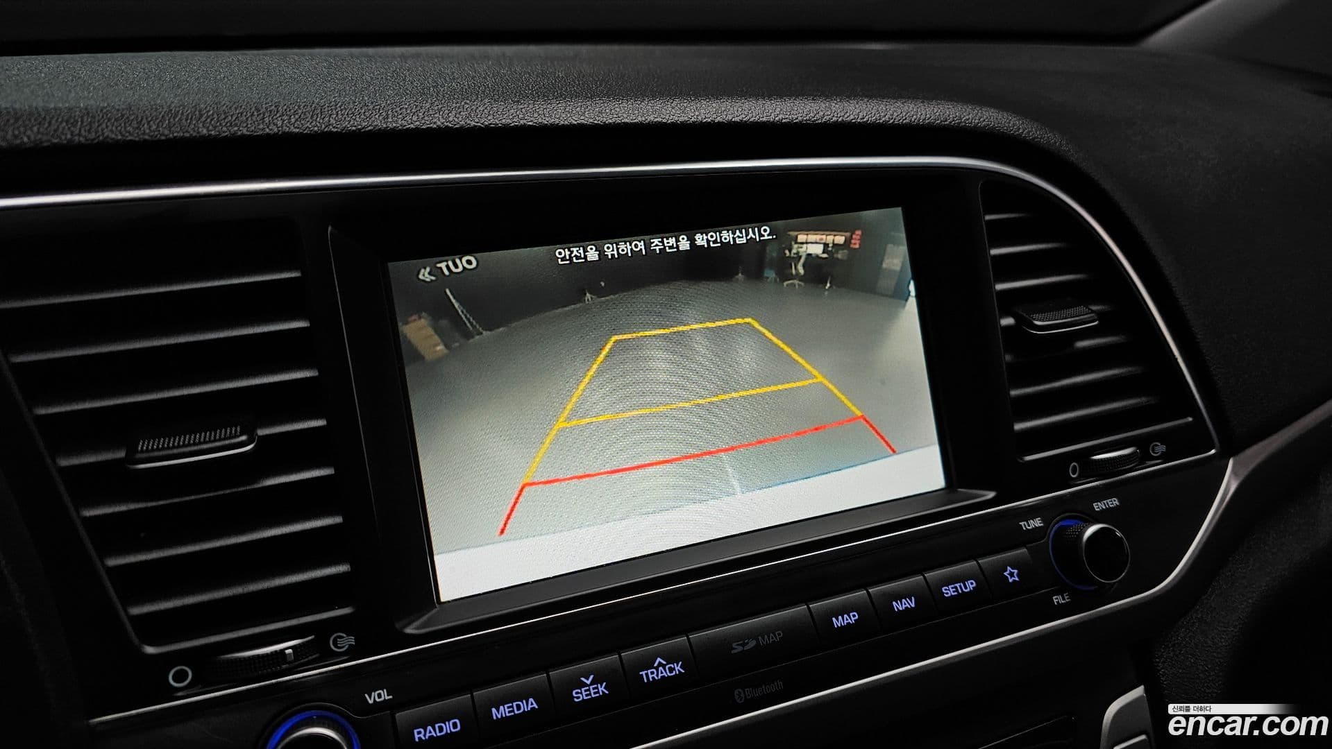 Main__Slider__Photo:AVANTE Hyundai 2018.1-15