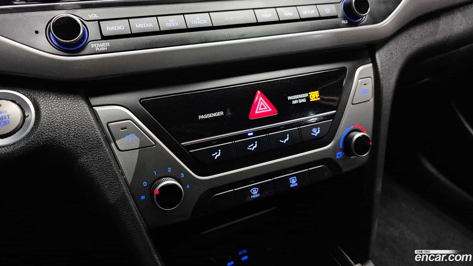 AVANTE Hyundai 2018.1-OPTION-023