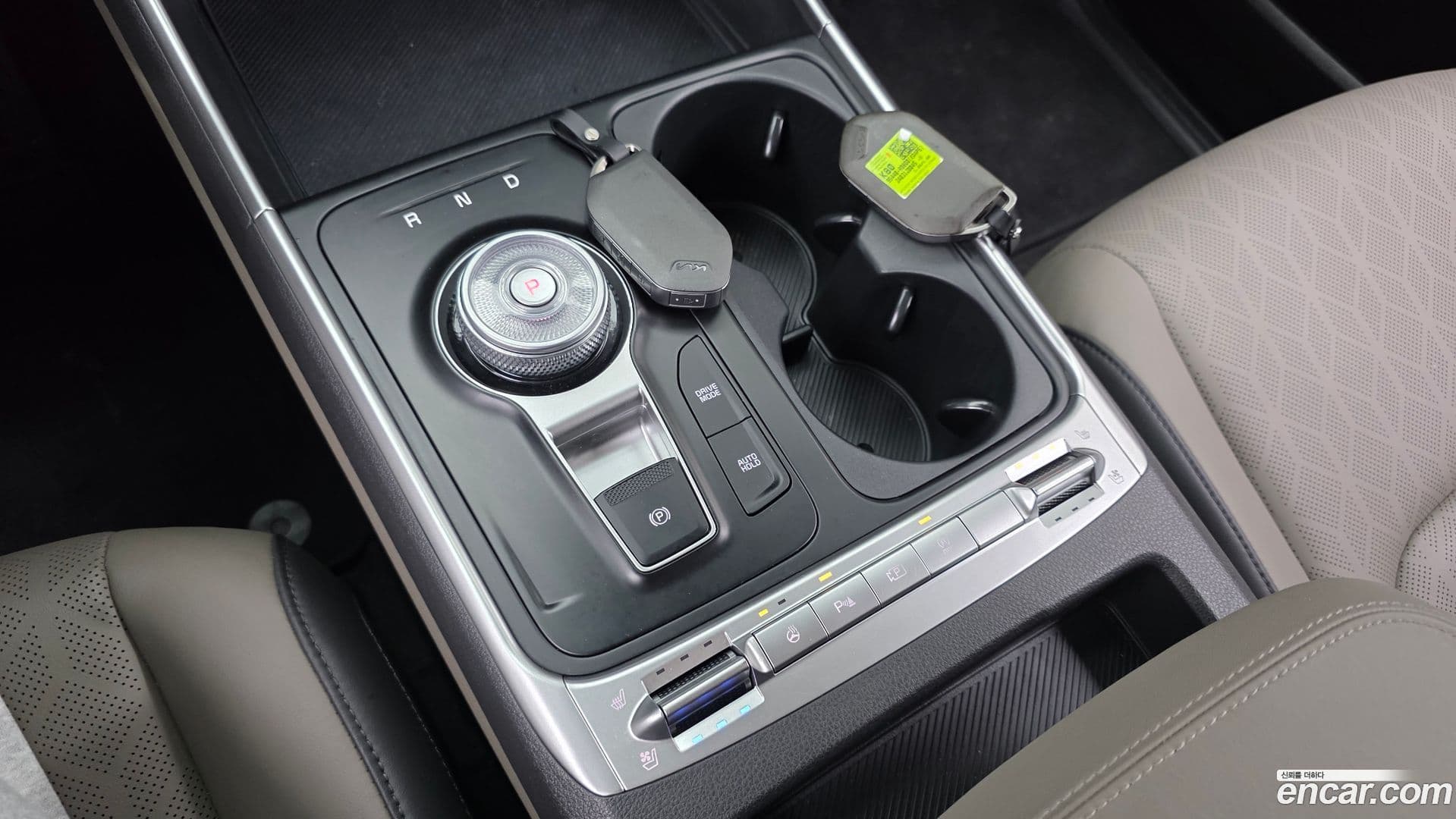 Main__Slider__Photo:Canival Kia 2024.2-8