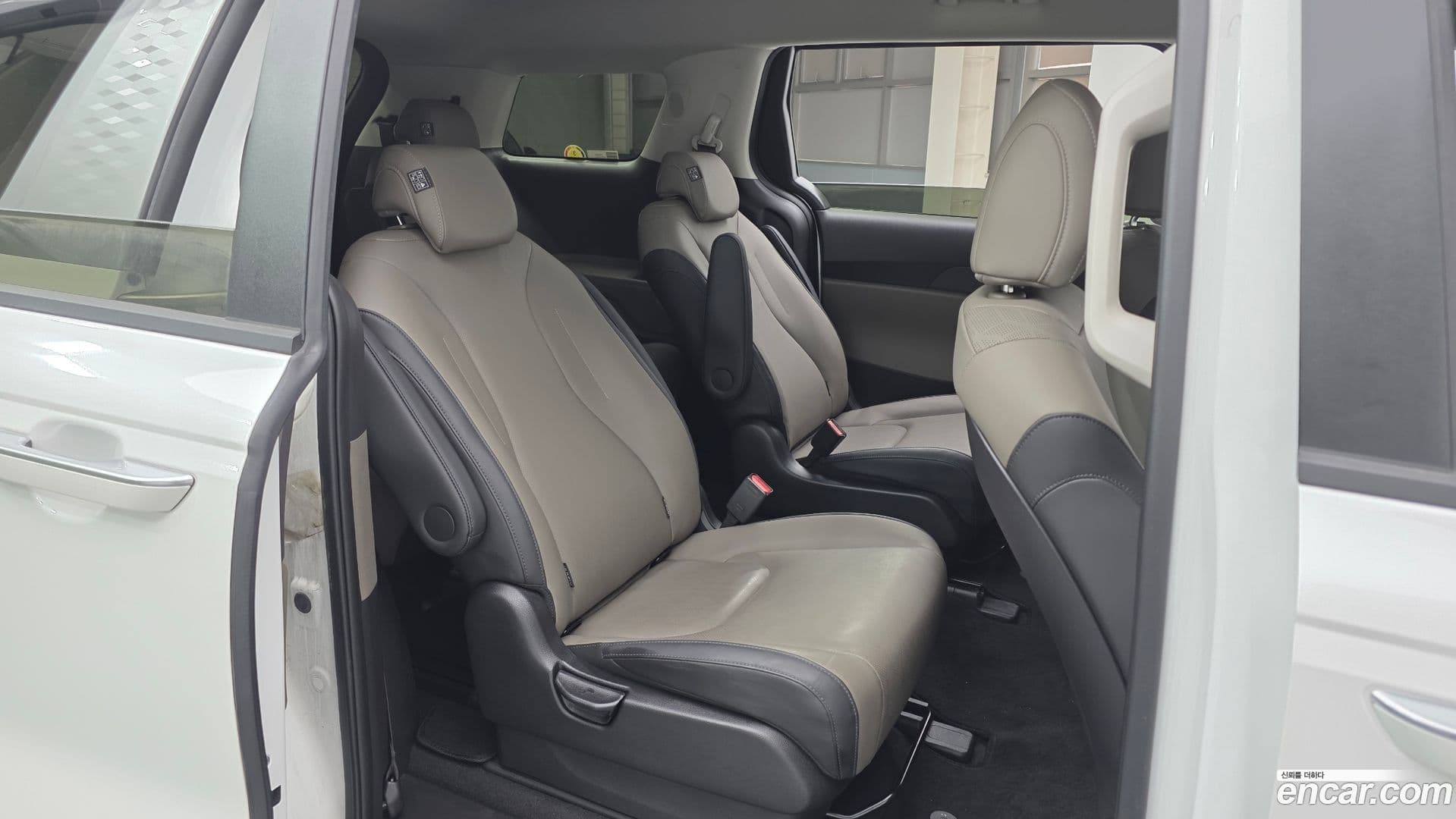 Main__Slider__Photo:Canival Kia 2024.2-11