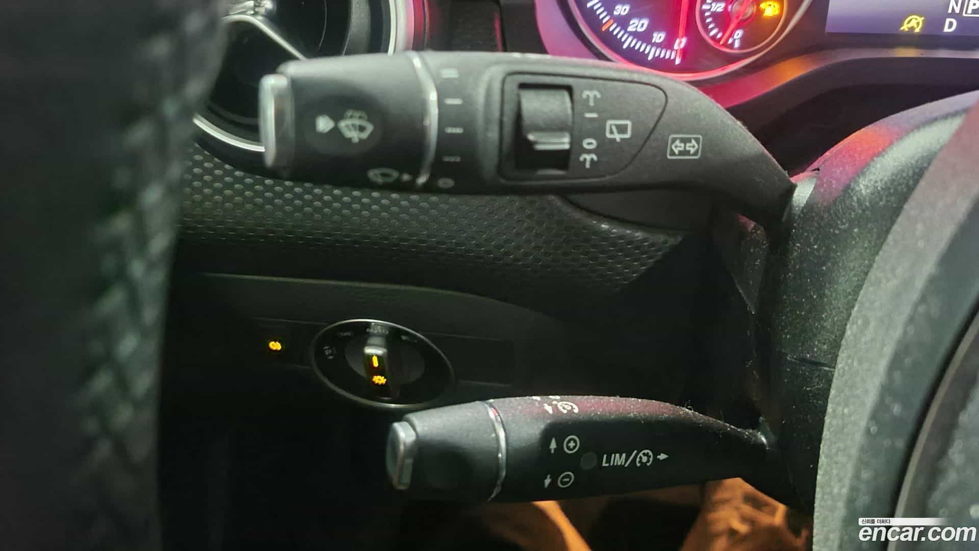 A-Class Mercedes-Benz 2016.0-OPTION-021