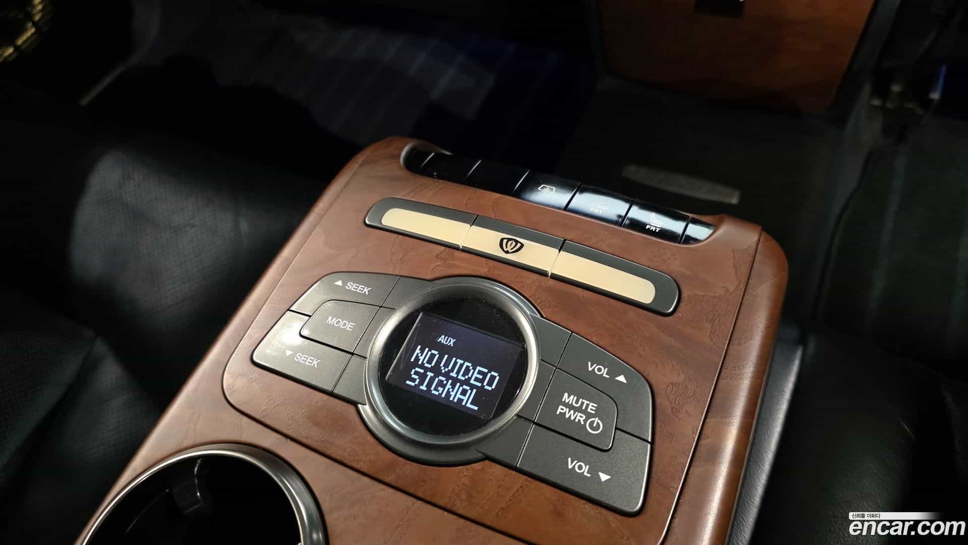 Chairman KG_Mobility_Ssangyong 2014.2-OPTION-022