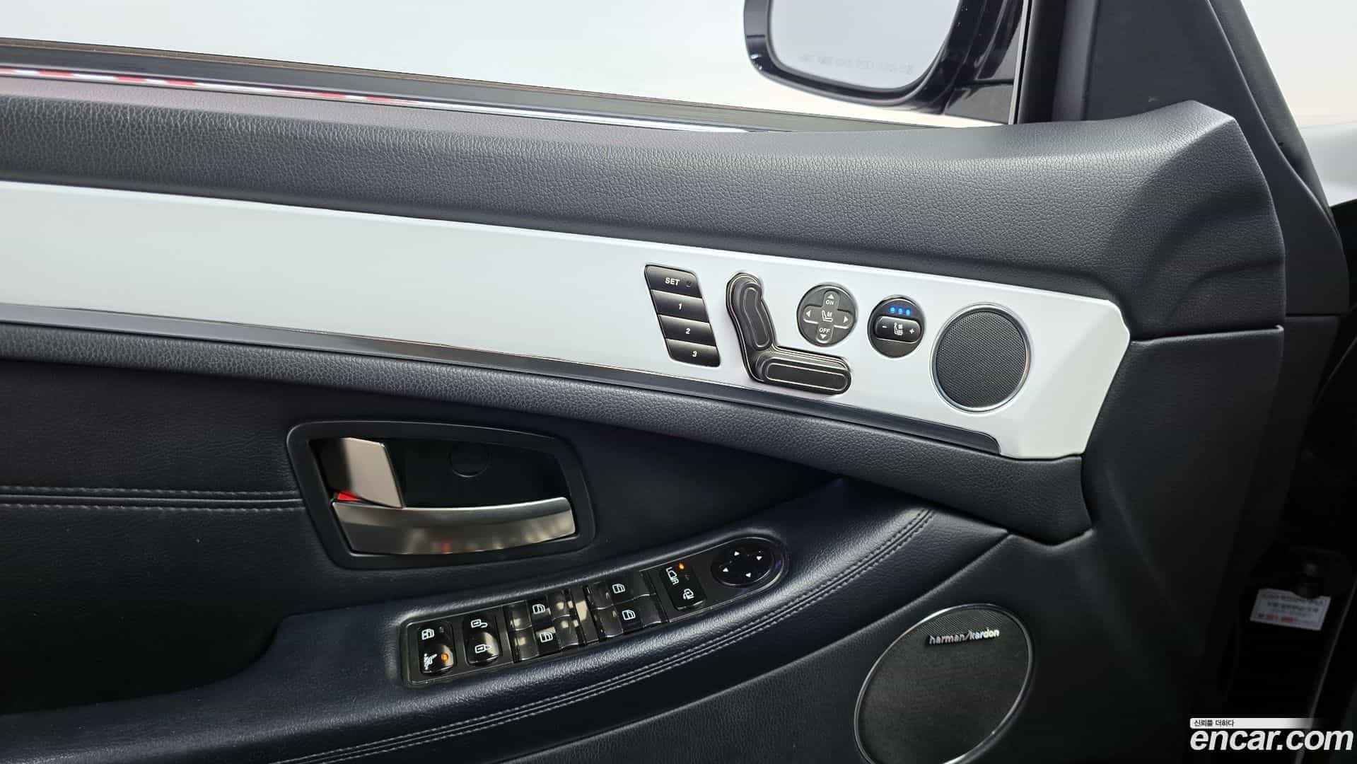 Chairman KG_Mobility_Ssangyong 2014.2-OPTION-023