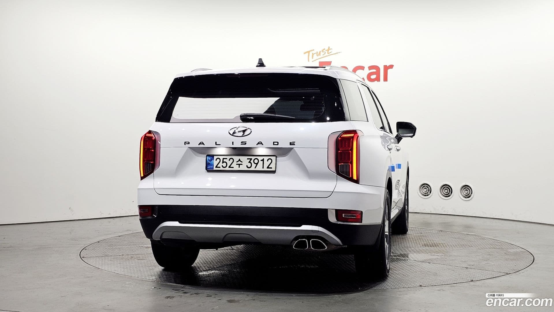 Main__Slider__Photo:Palisade Hyundai 2019.3-3