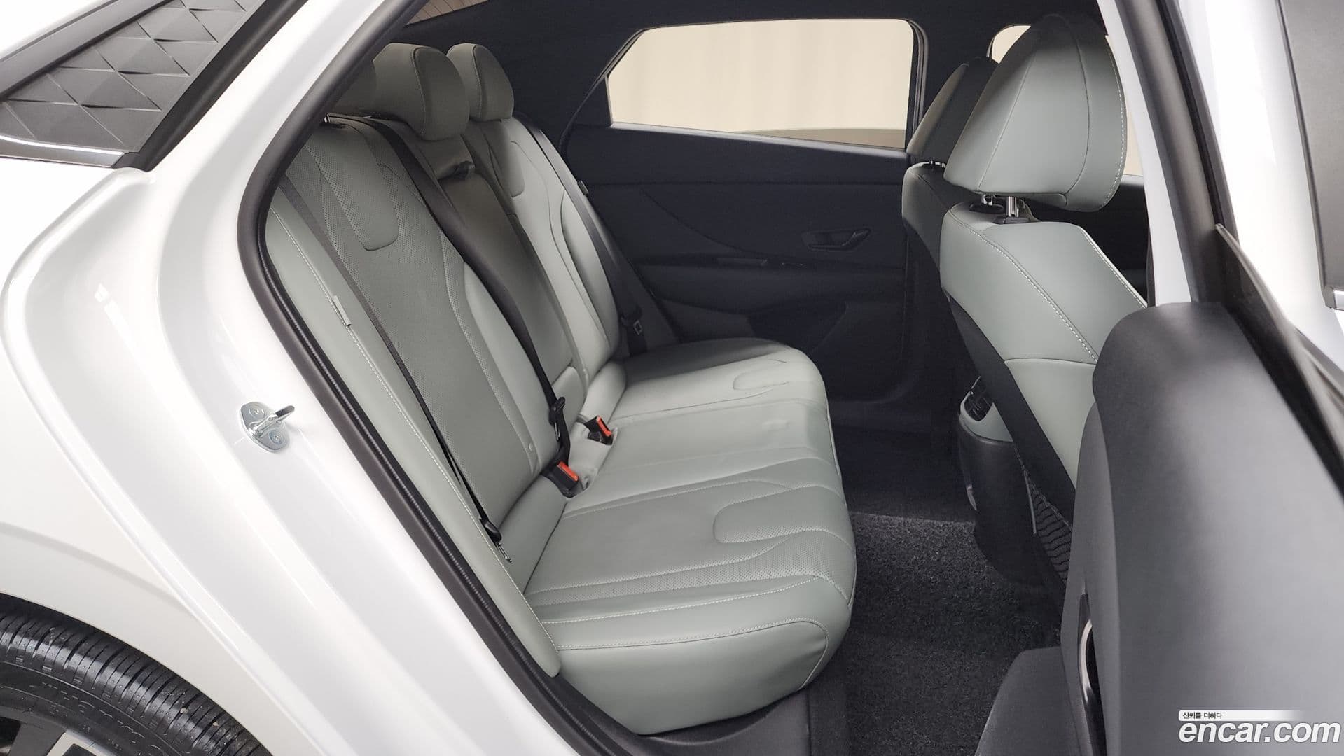 Main__Slider__Photo:AVANTE Hyundai 2023.3-11