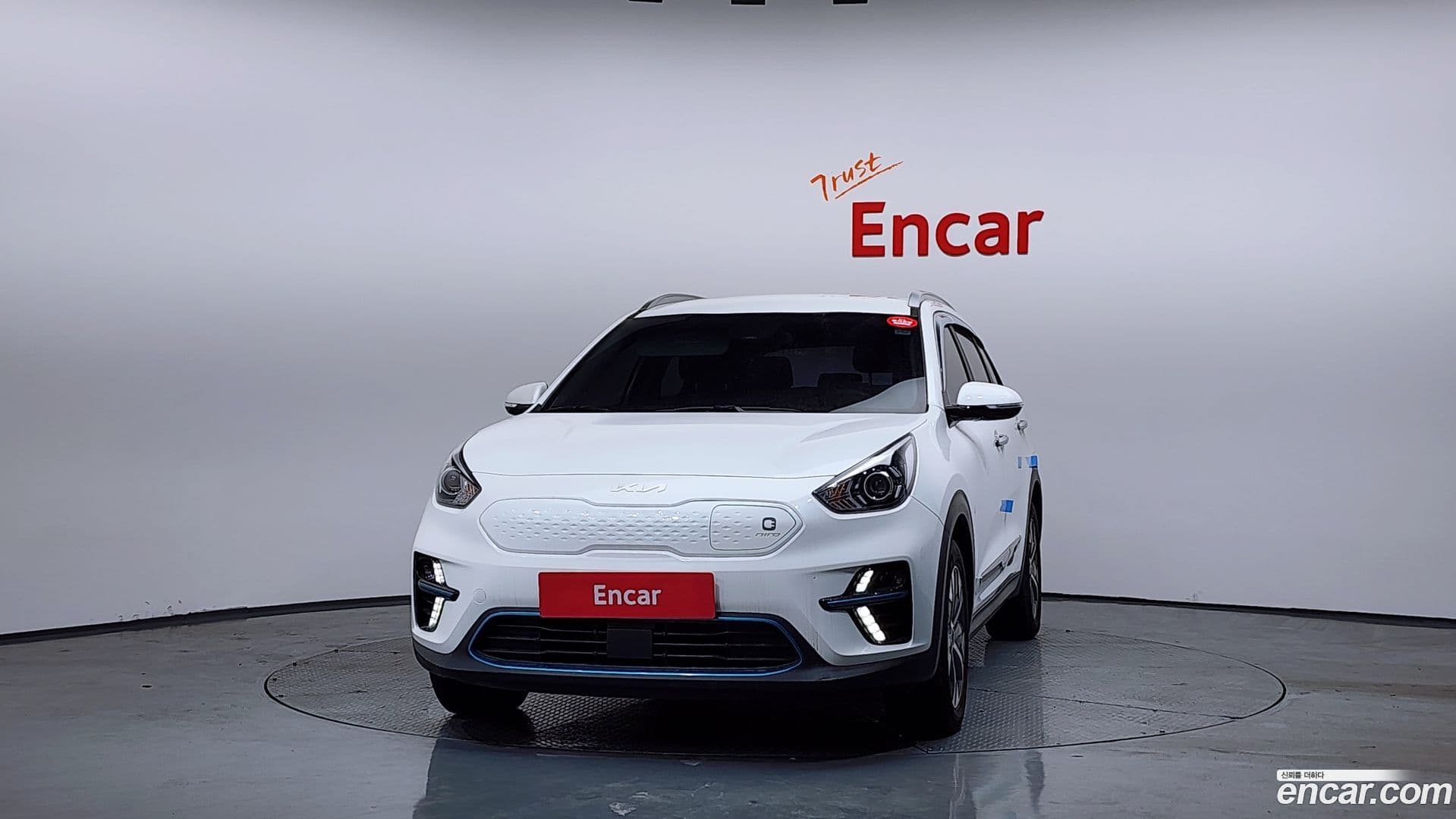 Main__Slider__Photo:Niro Kia 2021.7-2