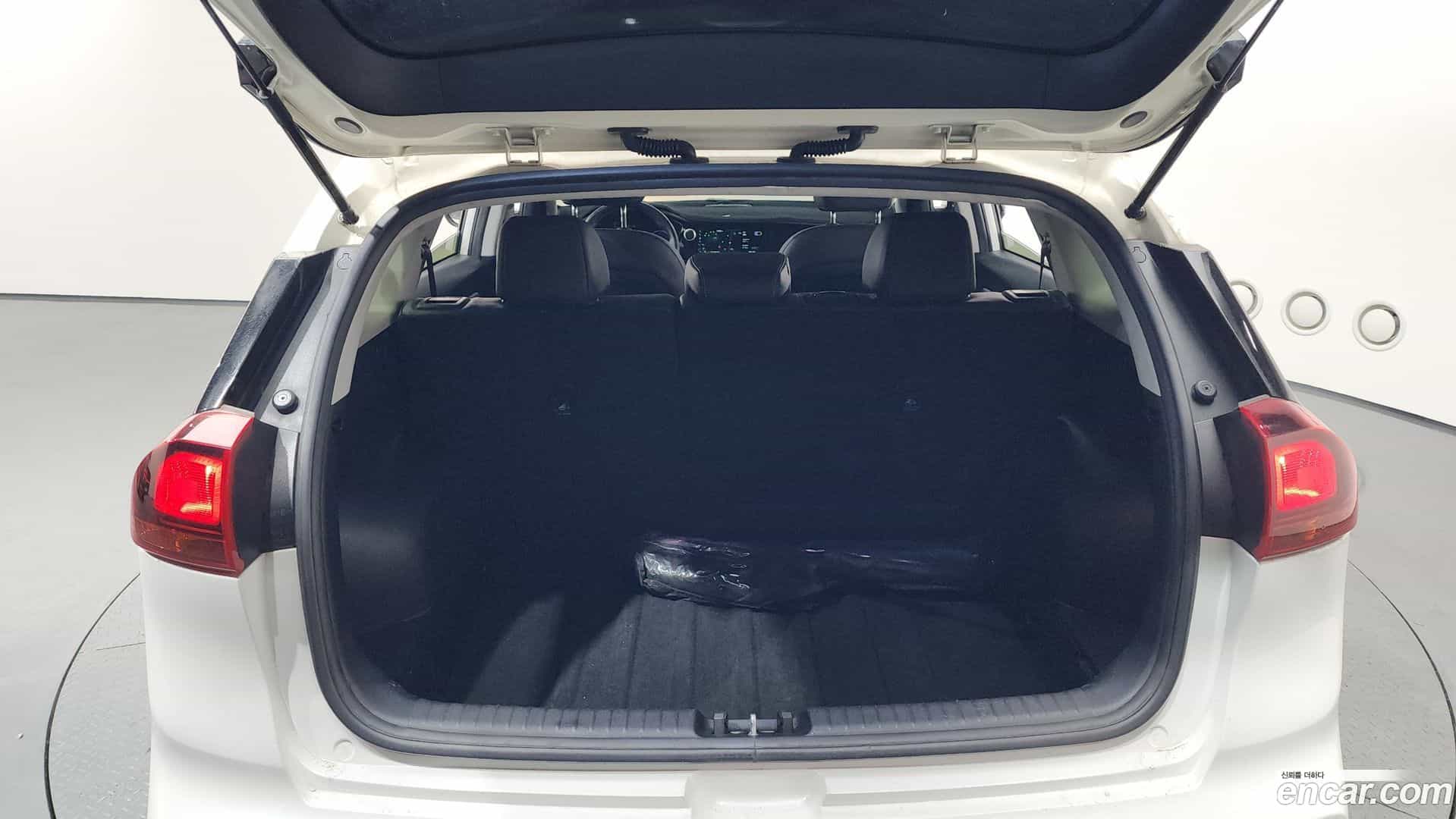 Niro Kia 2021.7-OPTION-024