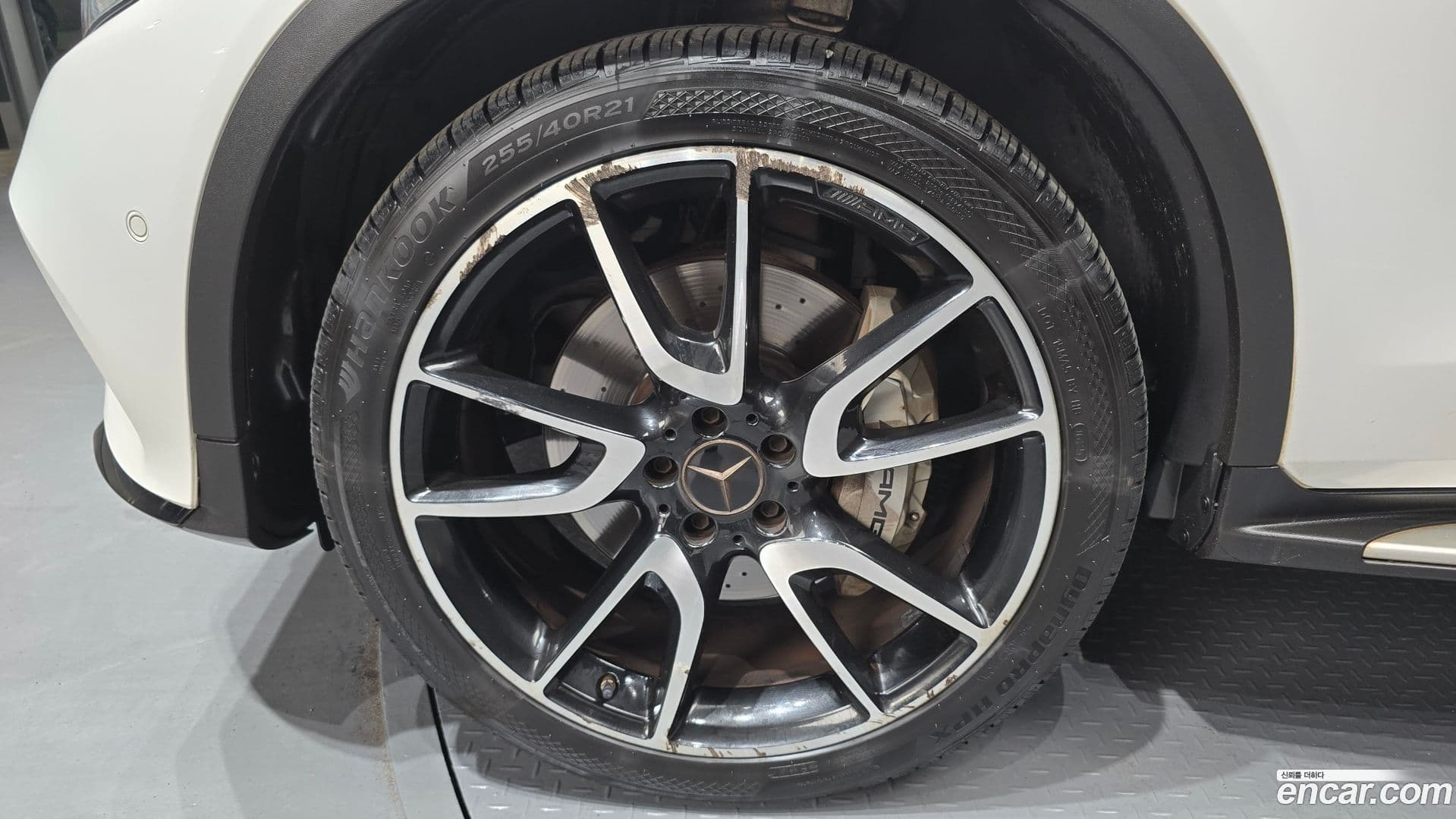 Main__Slider__Photo:GLC-Class Mercedes-Benz 2019.11-4