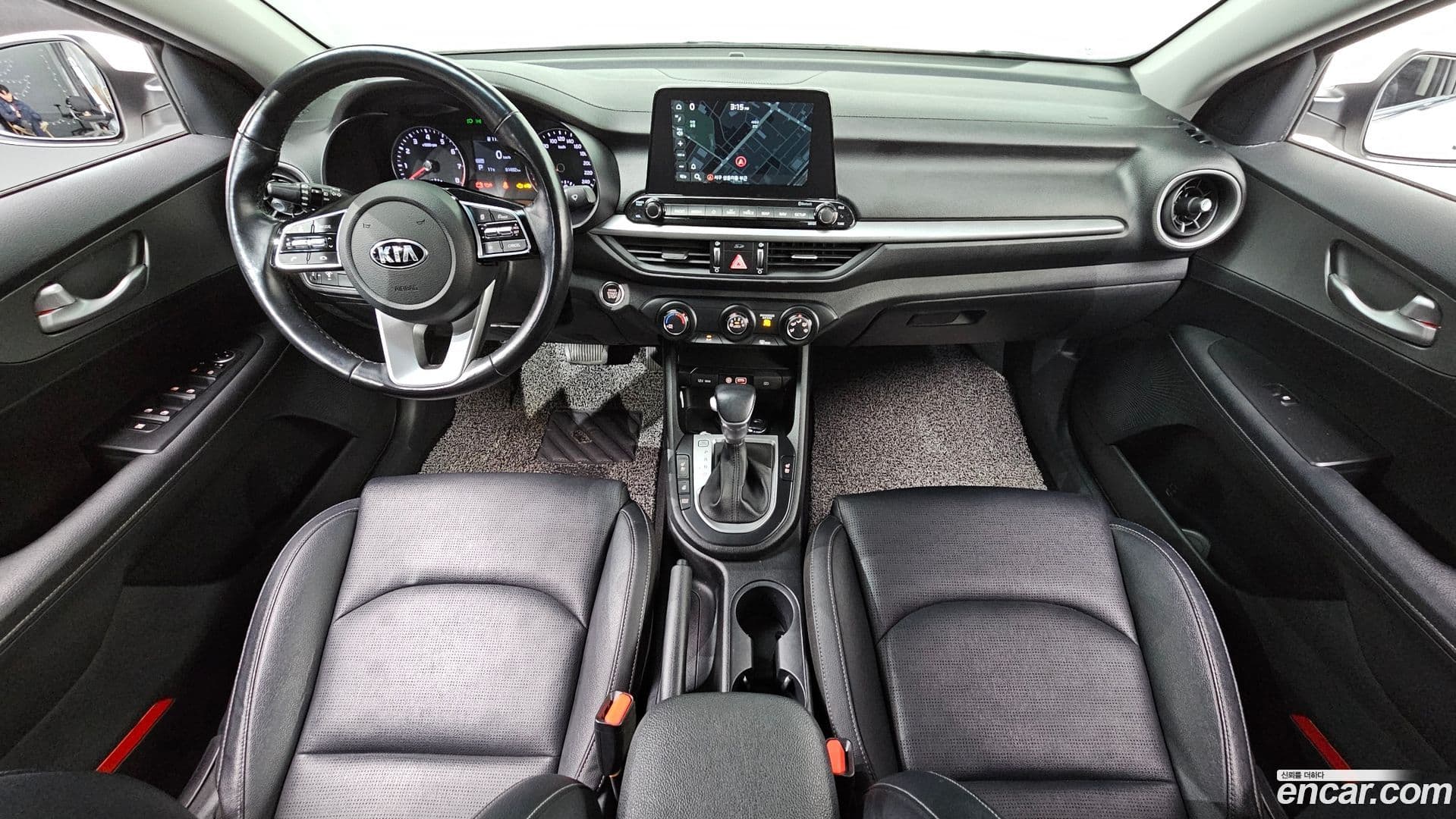 Main__Slider__Photo:K3 Kia 2018.5-7