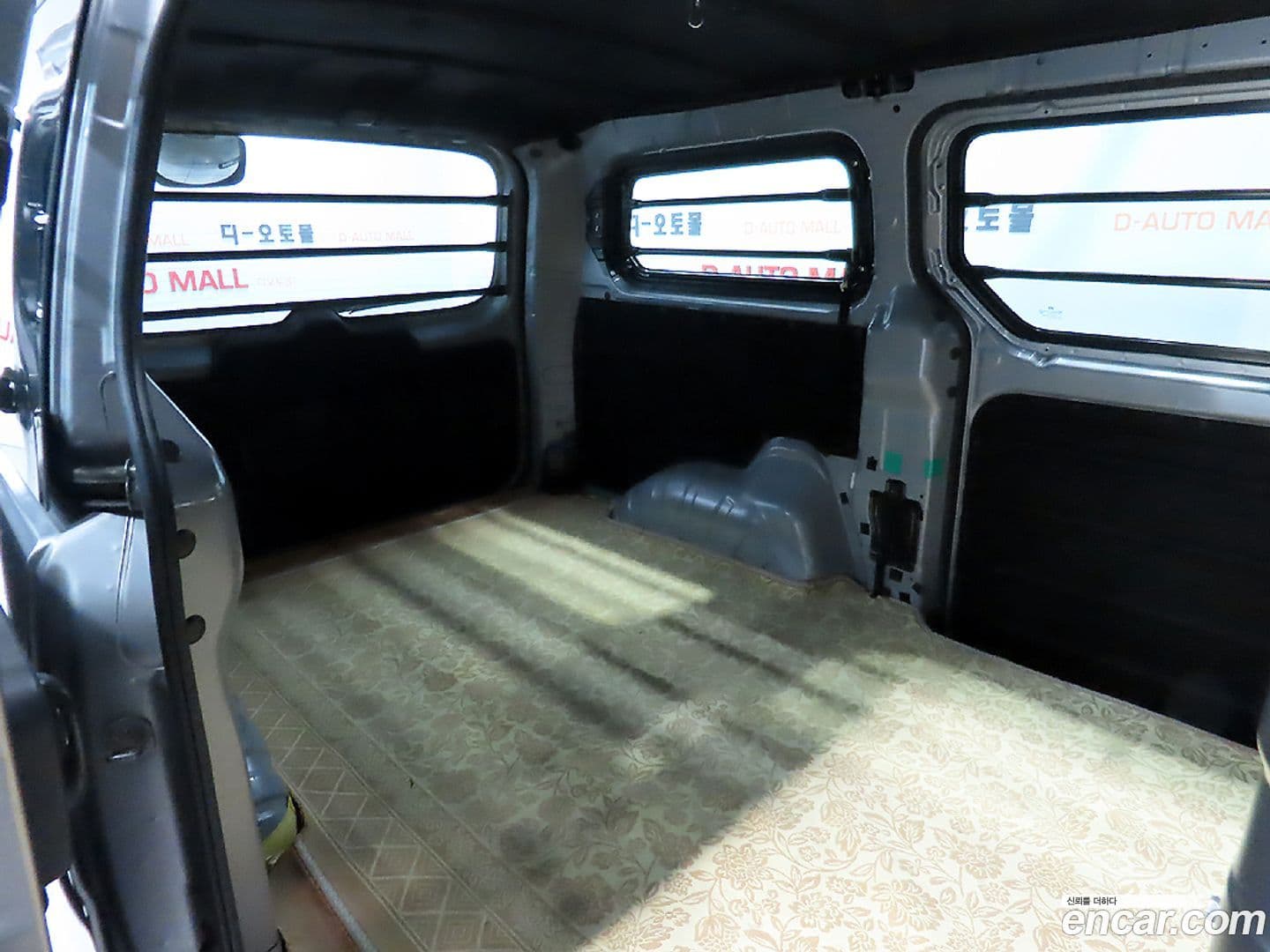 Main__Slider__Photo:Starex Hyundai 2011.11-7