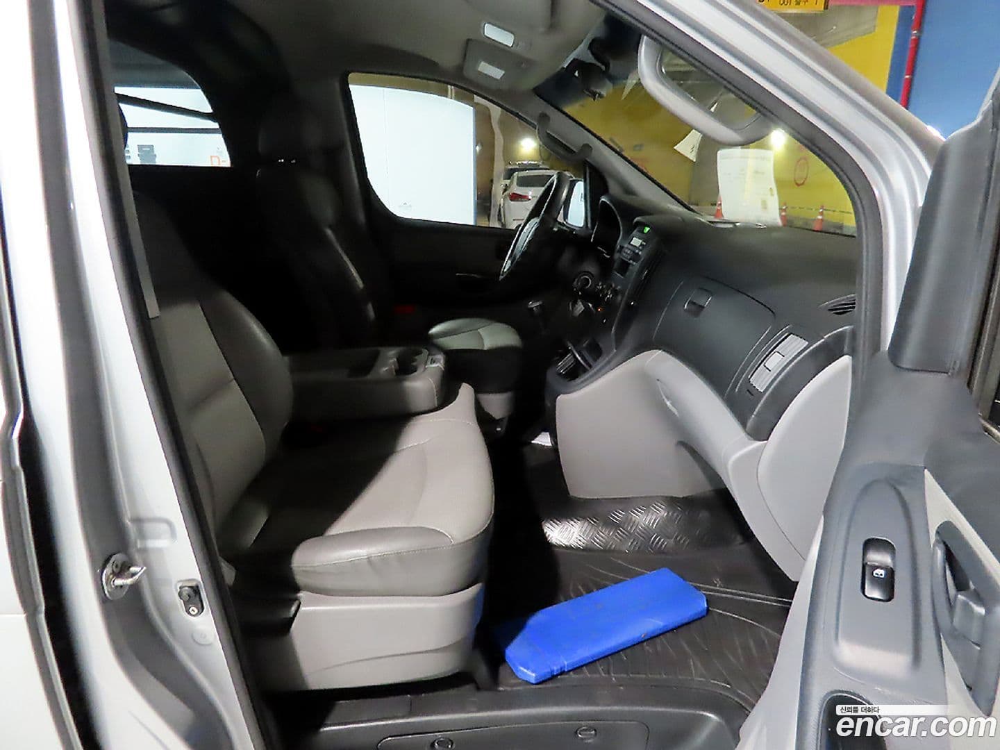 Main__Slider__Photo:Starex Hyundai 2011.11-8