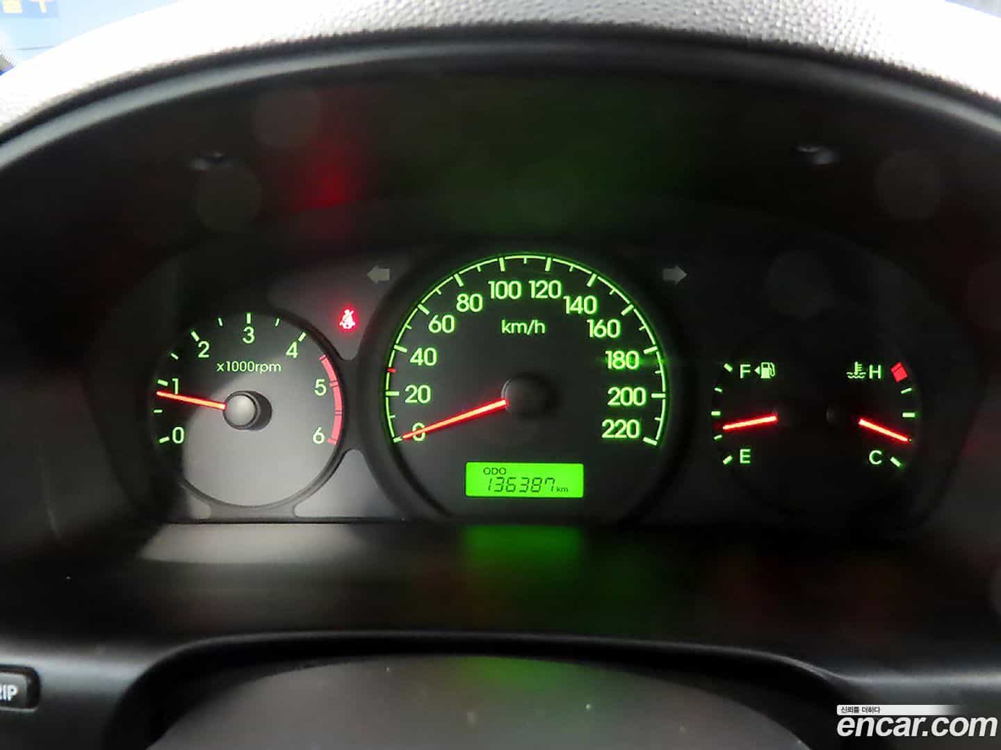 Starex Hyundai 2011.11-INNER-010