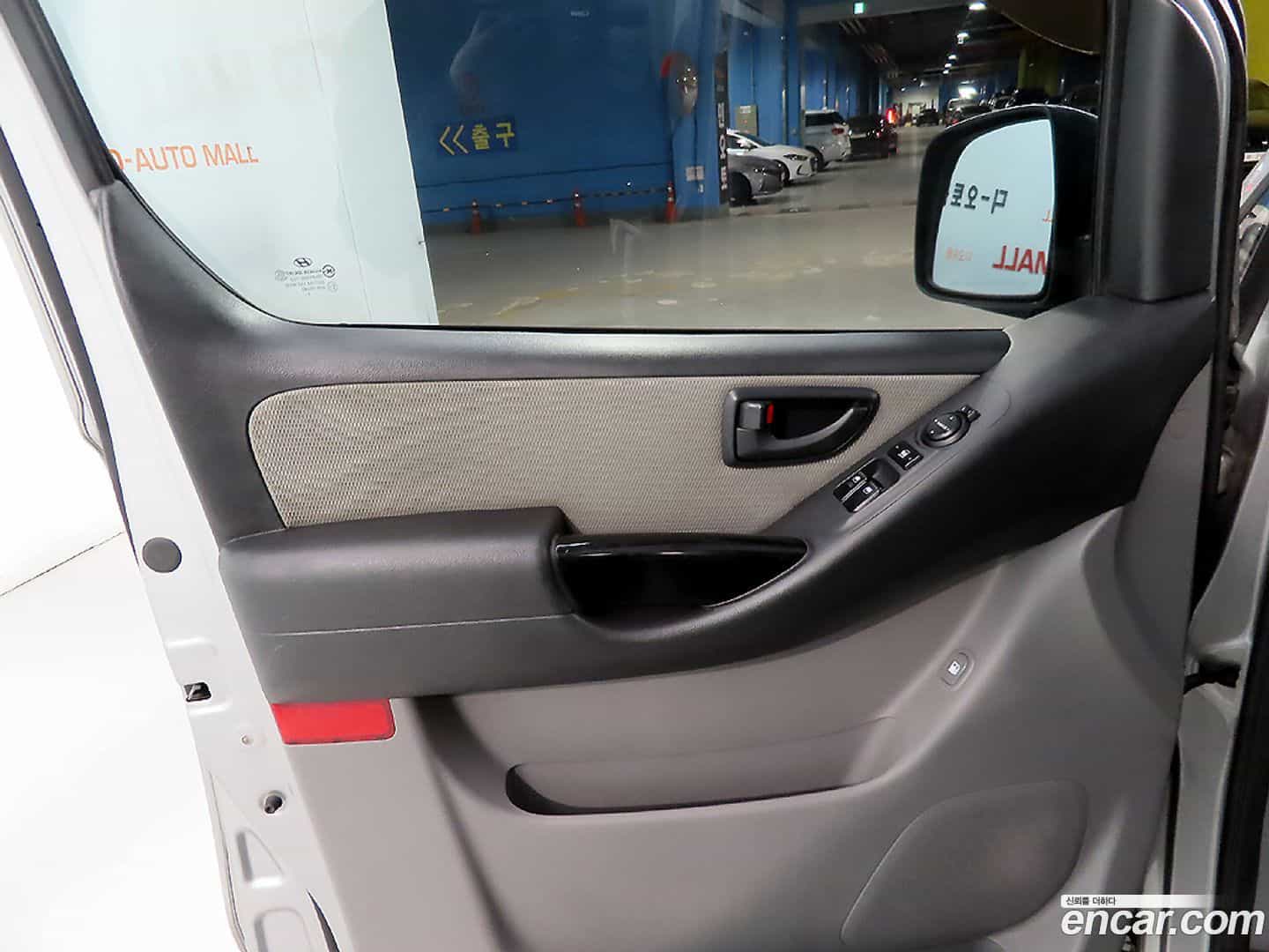 Starex Hyundai 2011.11-OPTION-019