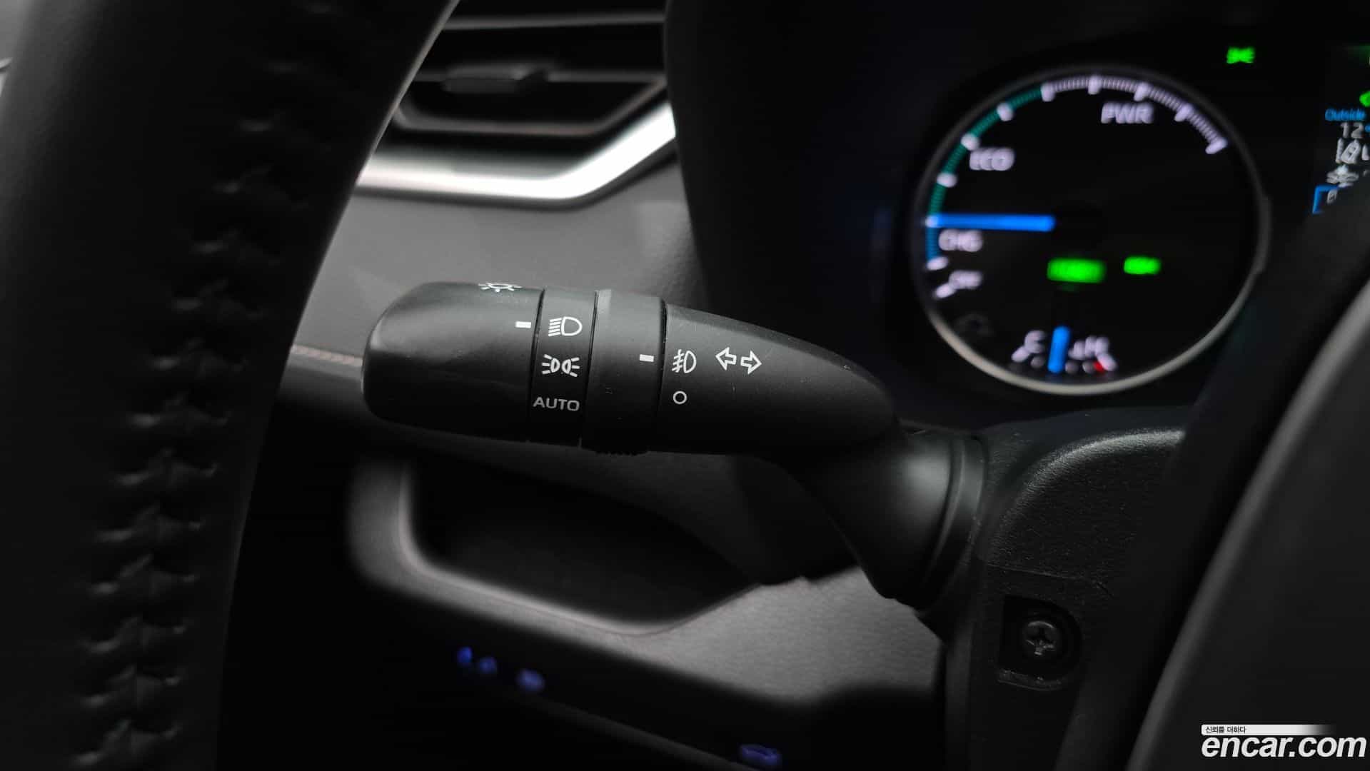 RAV4 Toyota 2021.3-OPTION-021