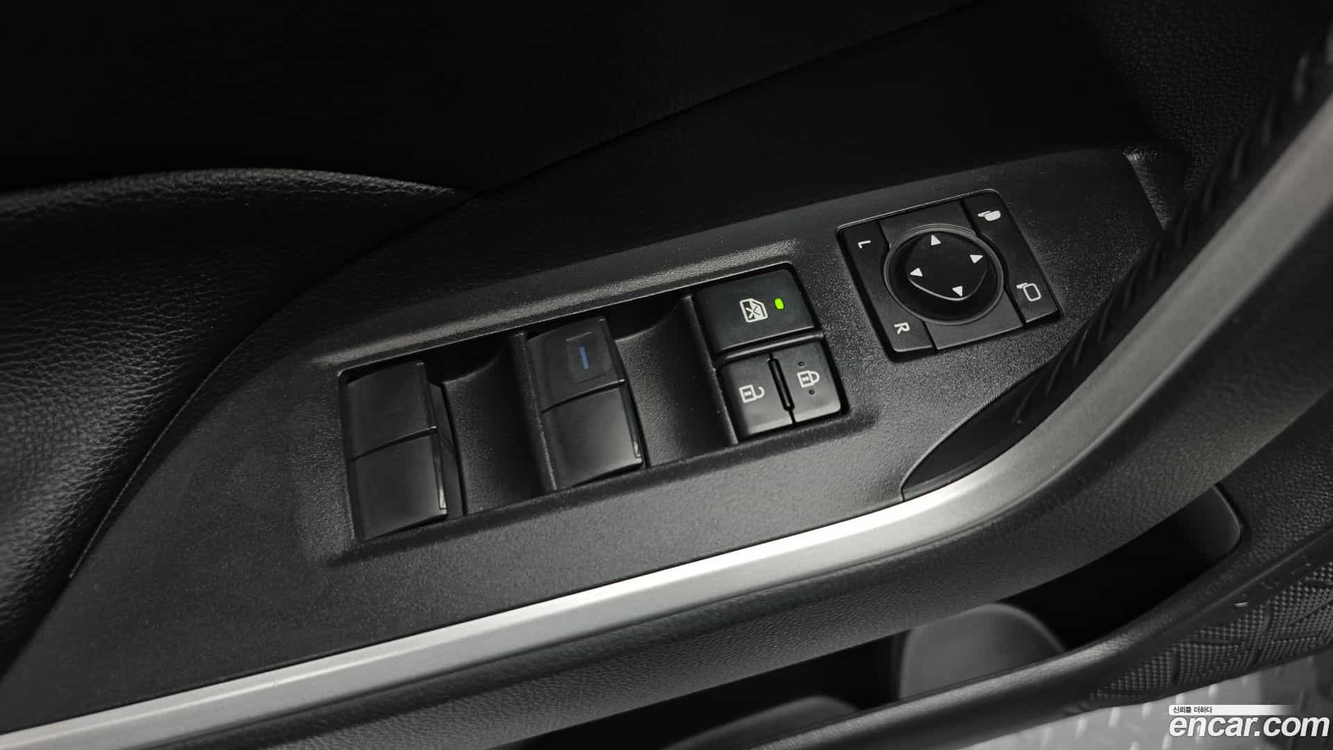 RAV4 Toyota 2021.3-OPTION-022