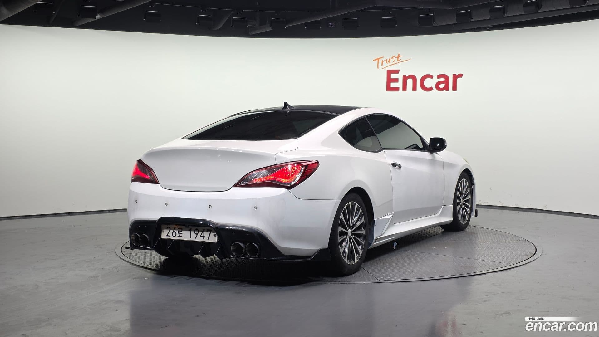 Main__Slider__Photo:Genesis Hyundai 2009.6-1