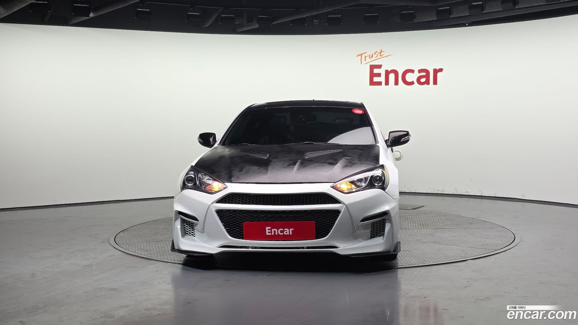 Main__Slider__Photo:Genesis Hyundai 2009.6-2