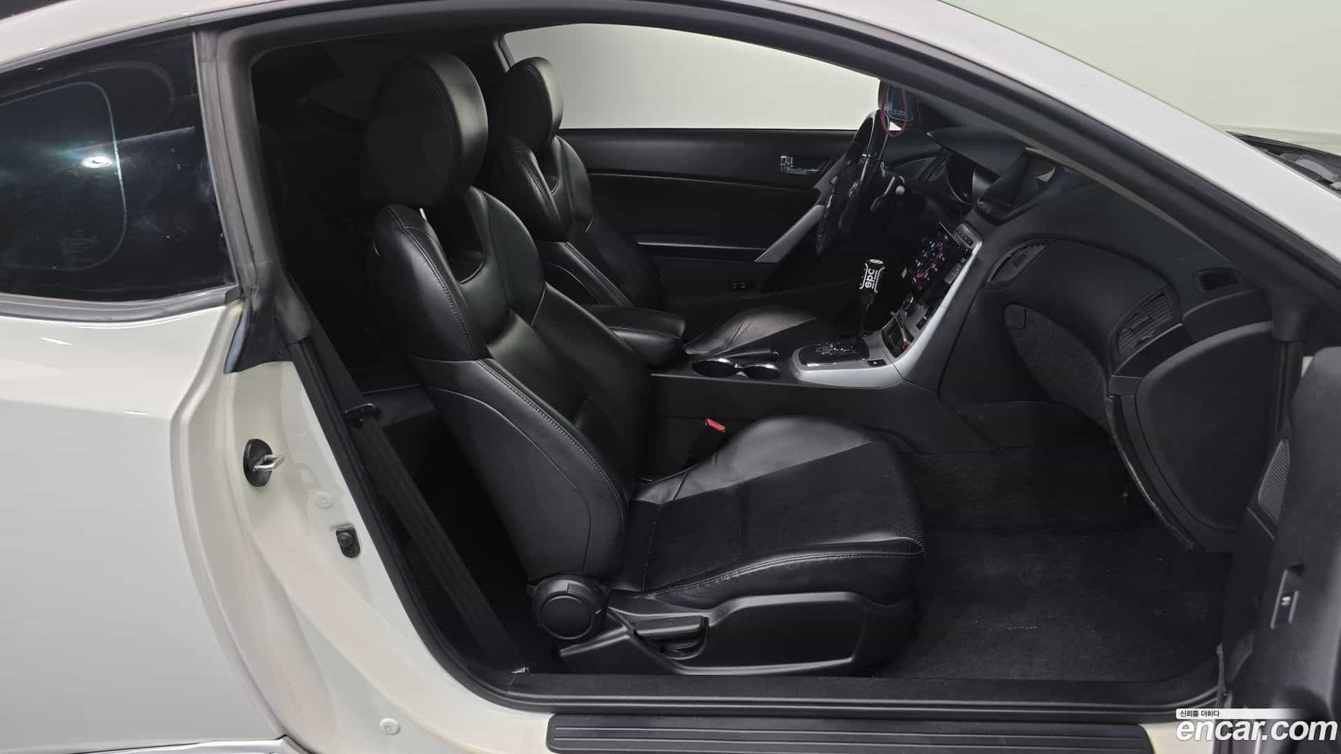 Genesis Hyundai 2009.6-OPTION-015