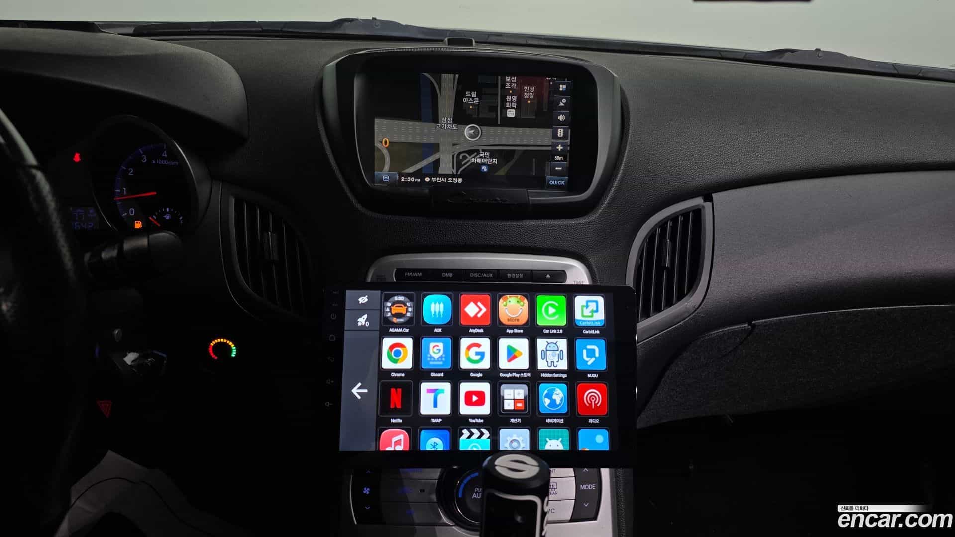 Genesis Hyundai 2009.6-OPTION-018