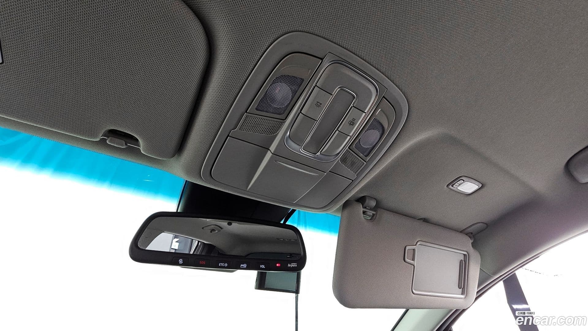 Main__Slider__Photo:Santafe Hyundai 2019.9-17