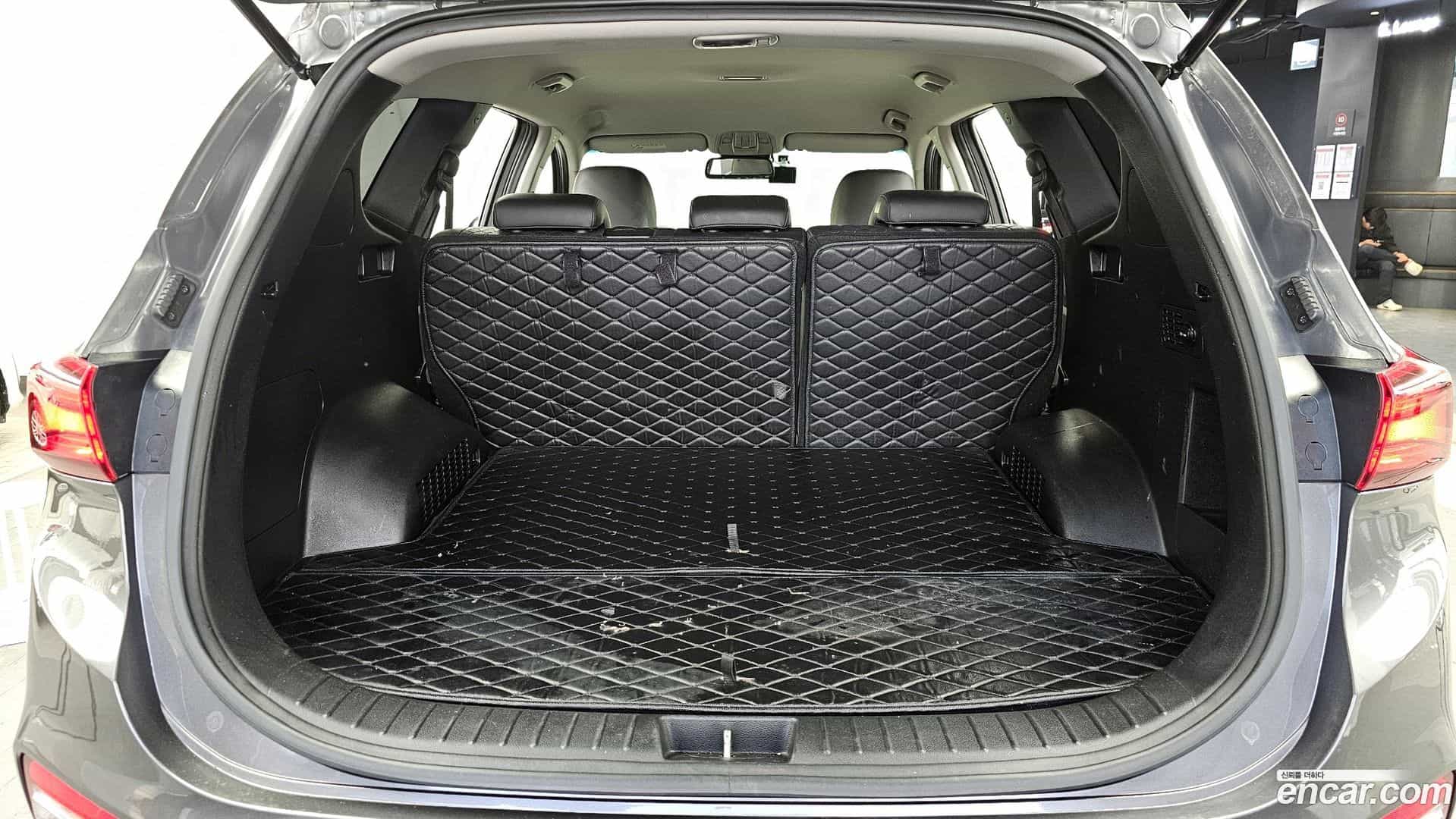 Santafe Hyundai 2019.9-OPTION-024