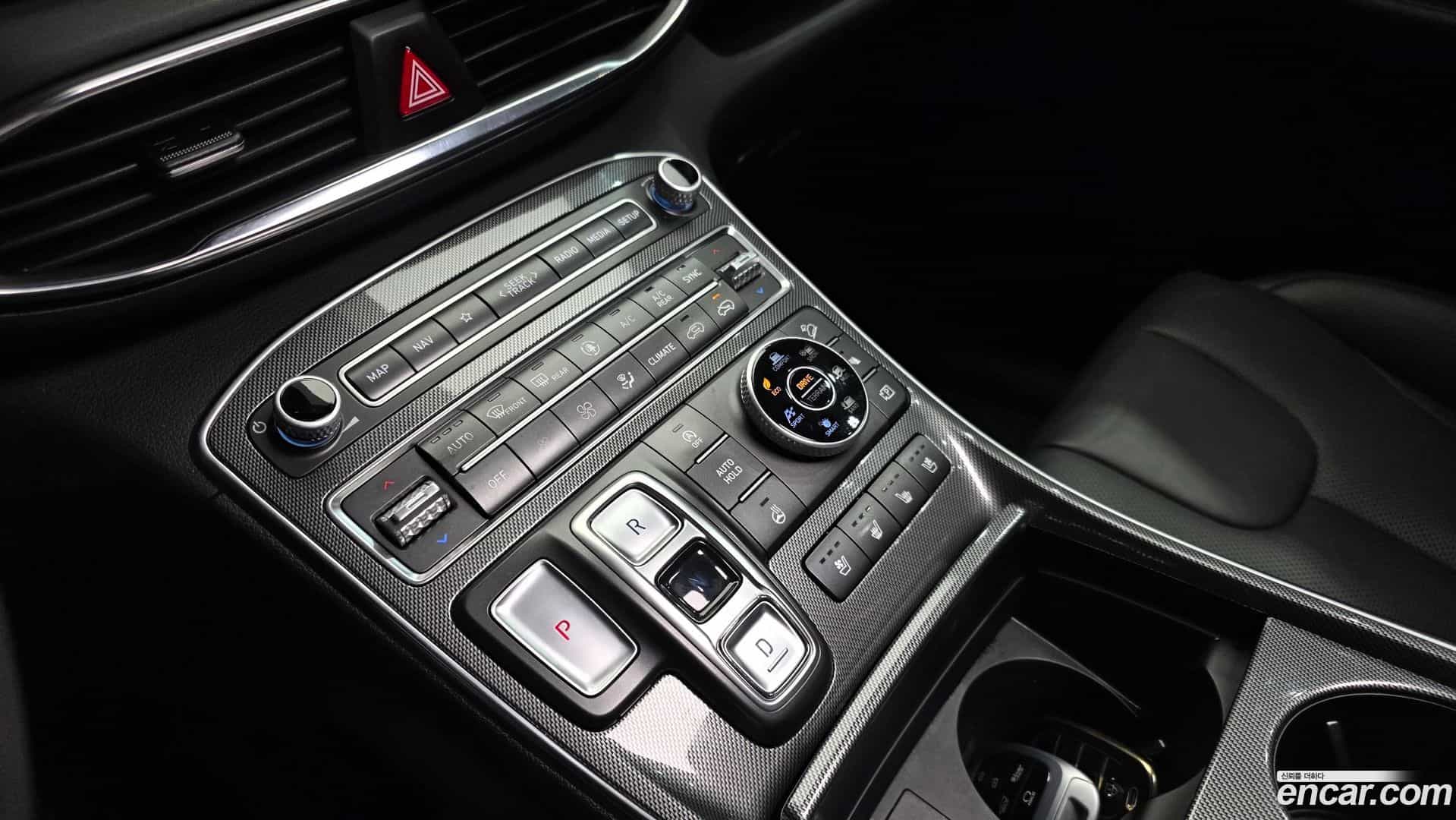 Santafe Hyundai 2023.7-INNER-009