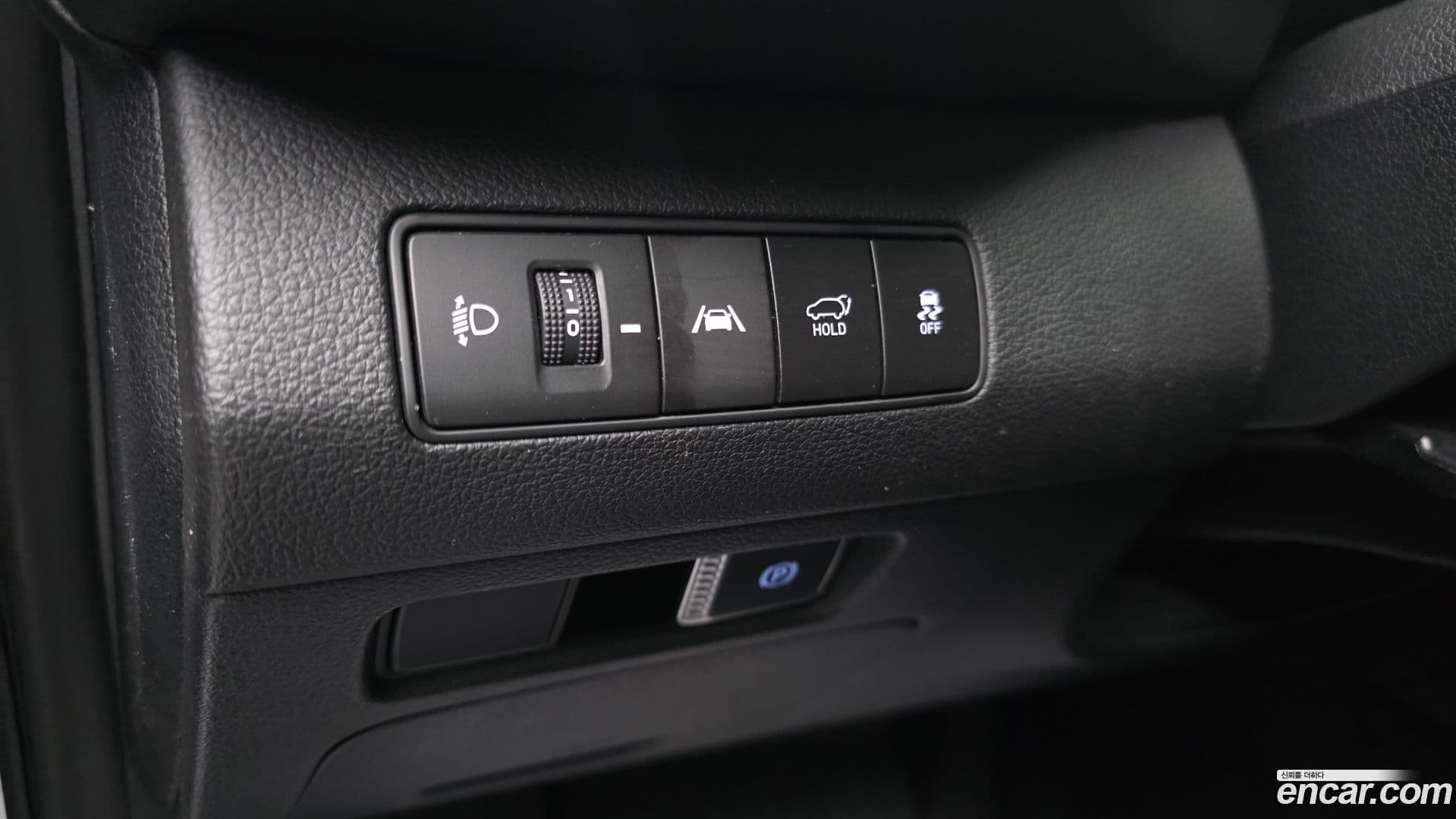 Main__Slider__Photo:Santafe Hyundai 2023.7-15