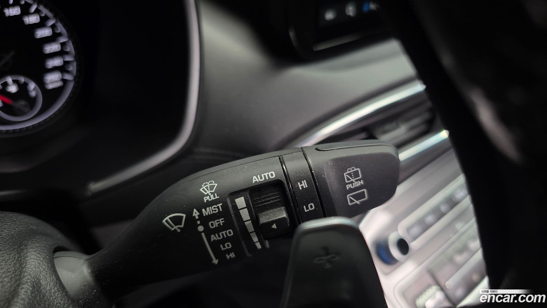 Main__Slider__Photo:Santafe Hyundai 2023.7-16