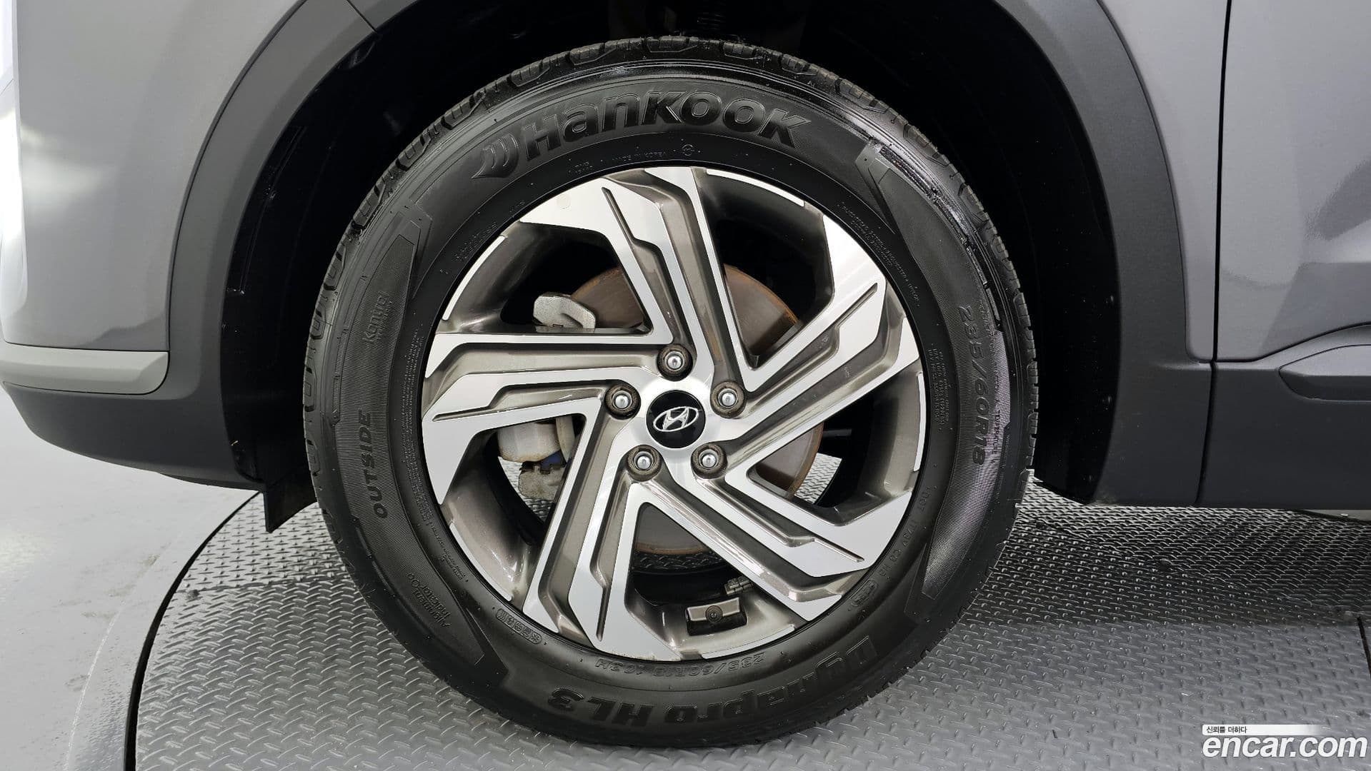 Main__Slider__Photo:Santafe Hyundai 2022.6-4