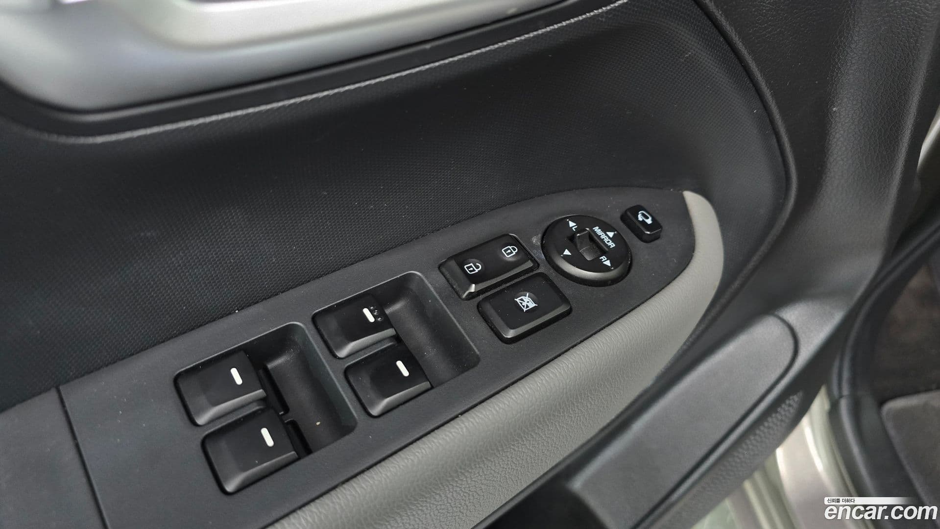 Main__Slider__Photo:RAY Kia 2021.0-18