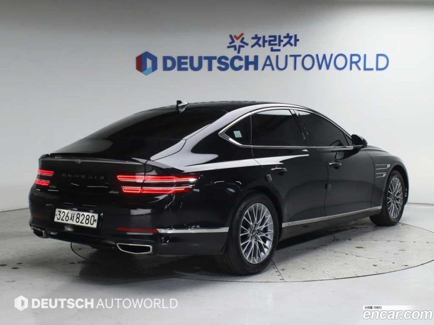 Main__Slider__Photo:G80 Genesis 2020.4-1