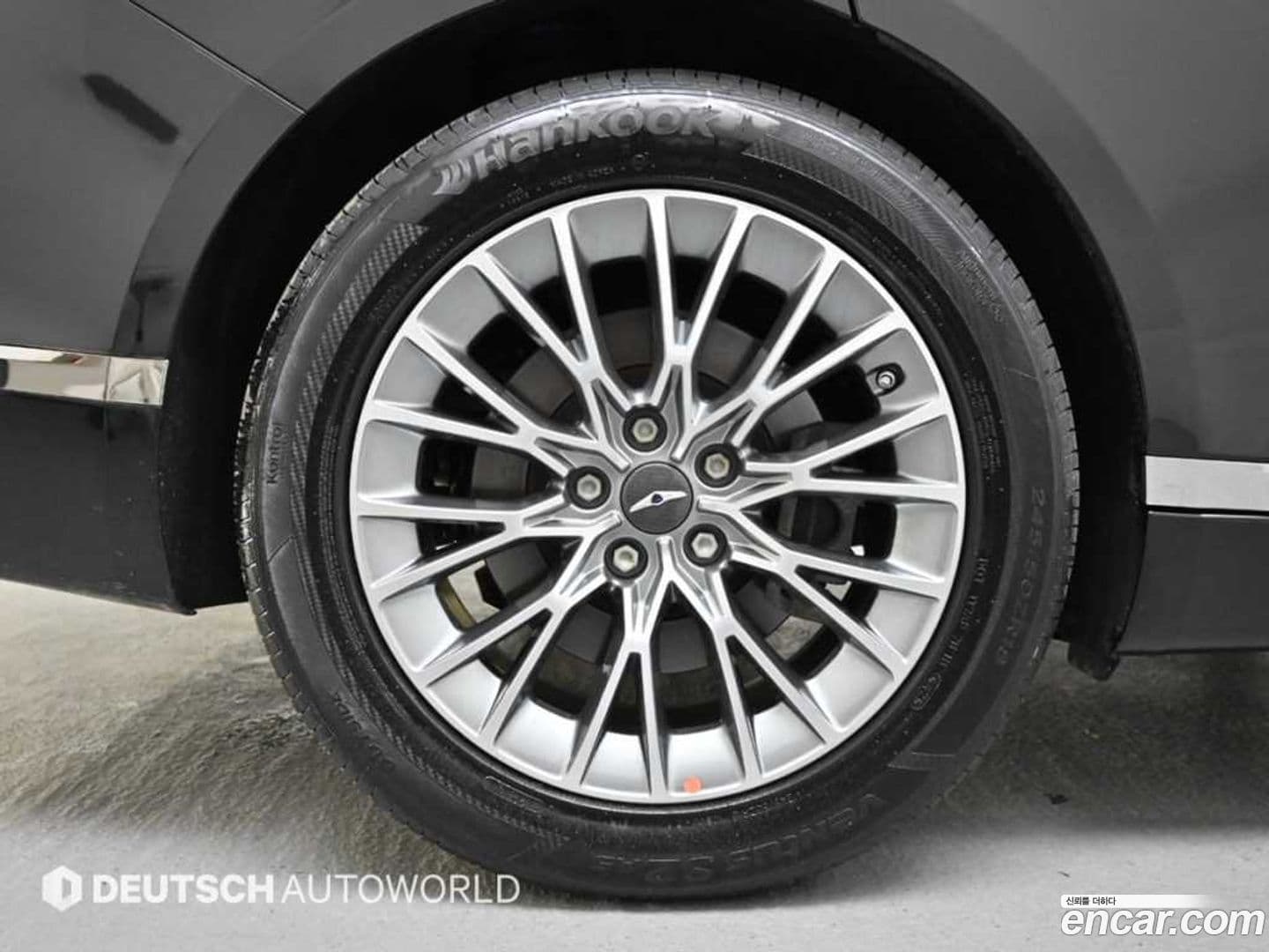 Main__Slider__Photo:G80 Genesis 2020.4-4