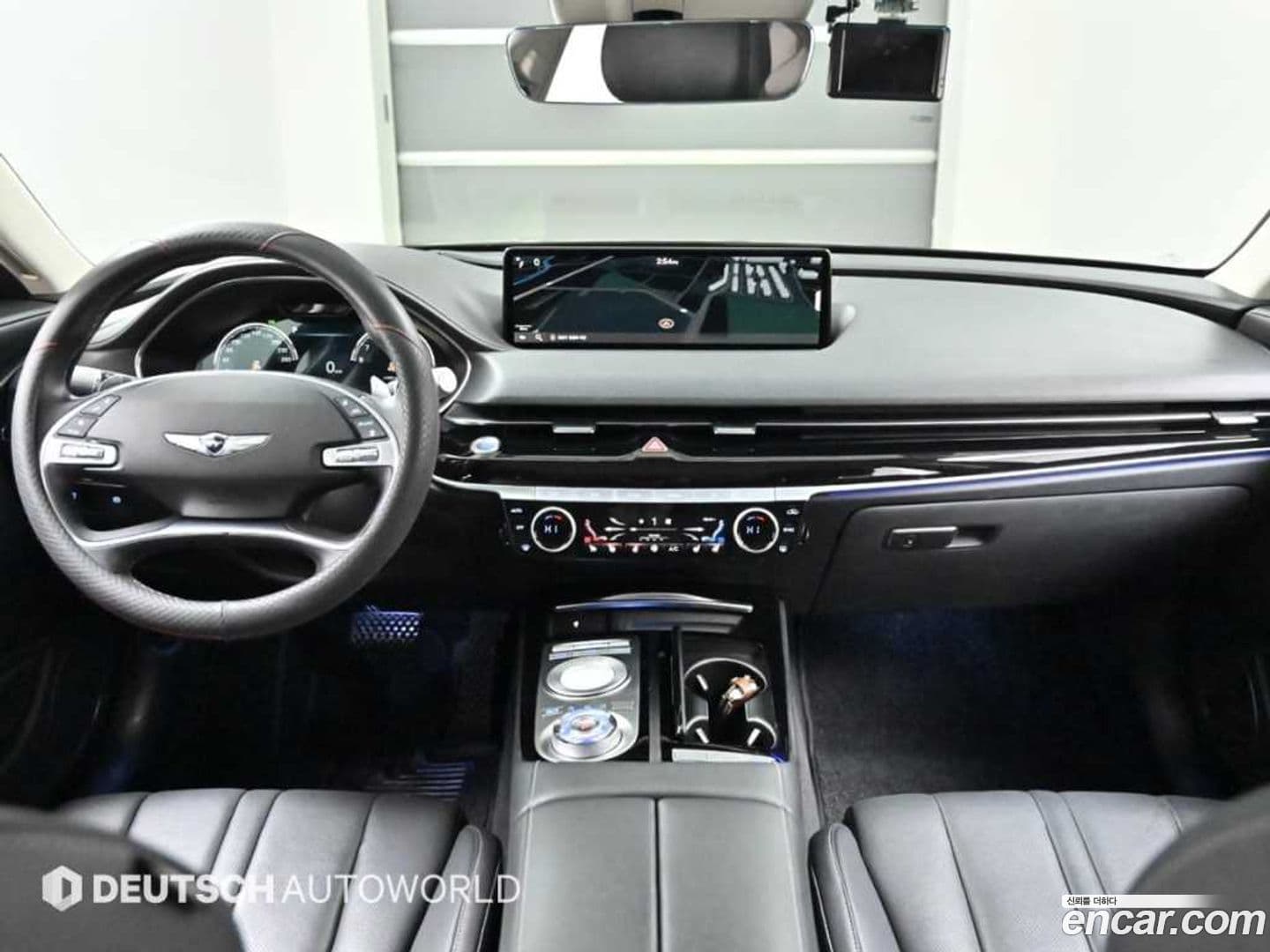 Main__Slider__Photo:G80 Genesis 2020.4-6