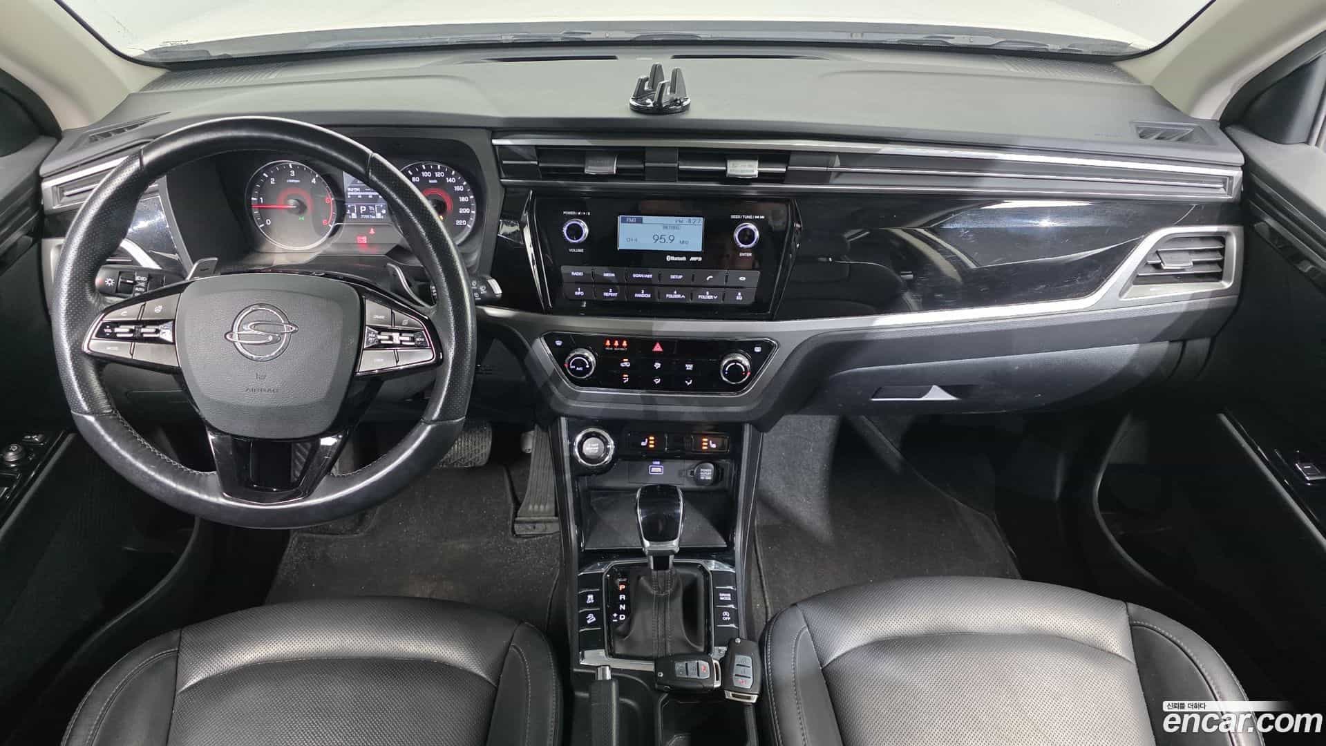KORANDO KG_Mobility_Ssangyong 2019.10-INNER-007