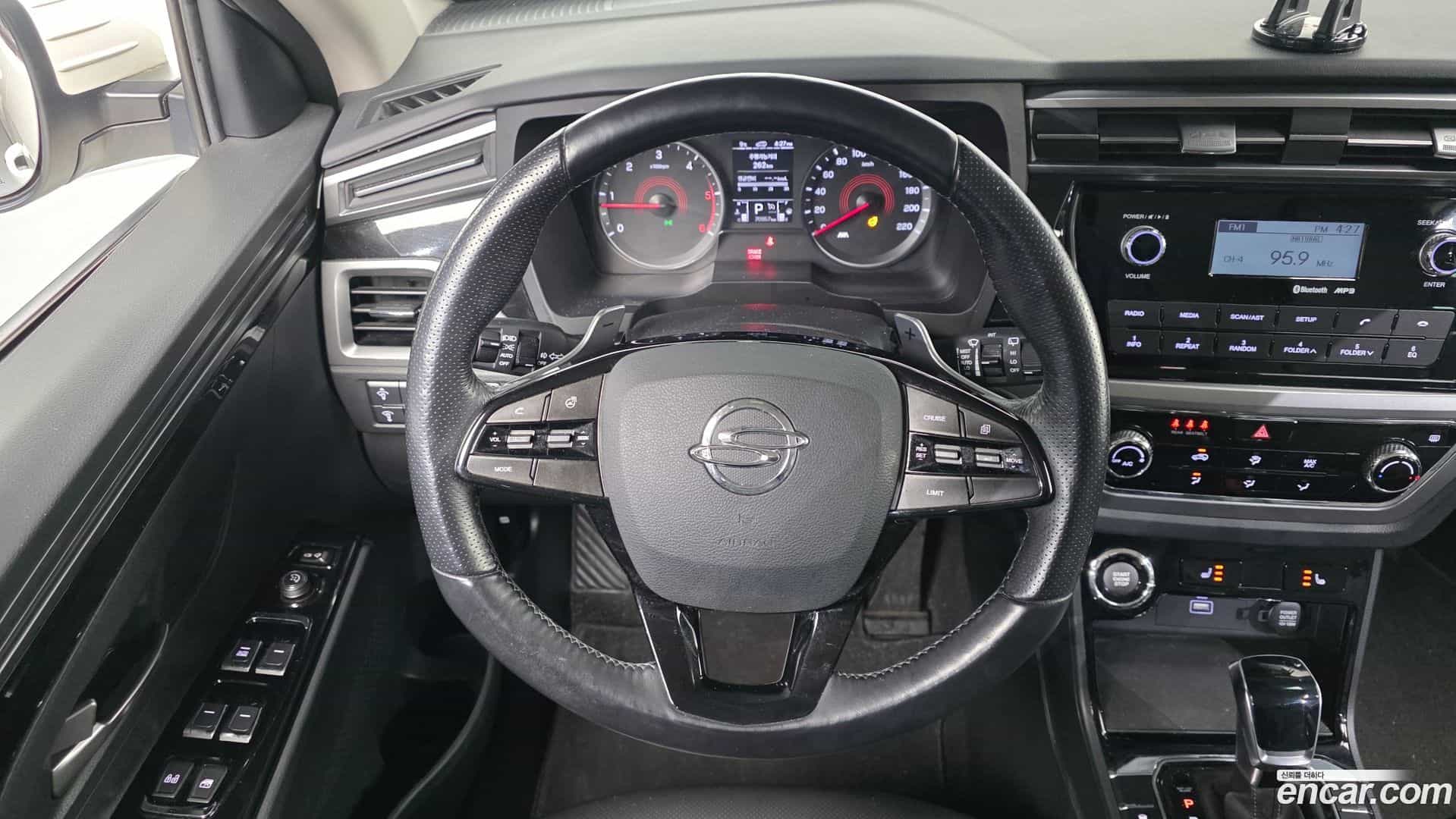 KORANDO KG_Mobility_Ssangyong 2019.10-OPTION-017