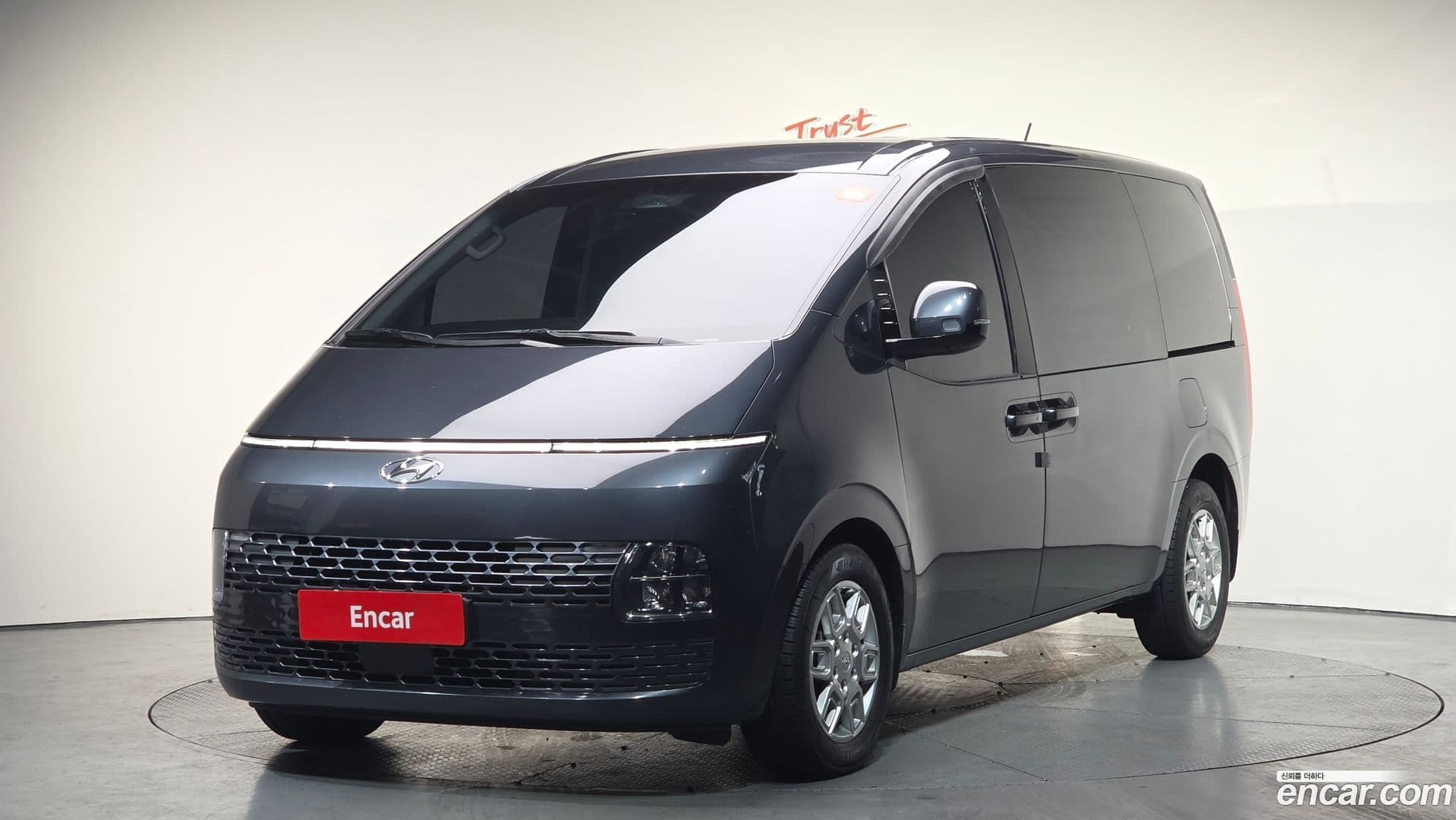 Main__Slider__Photo:Staria Hyundai 2022.1-0