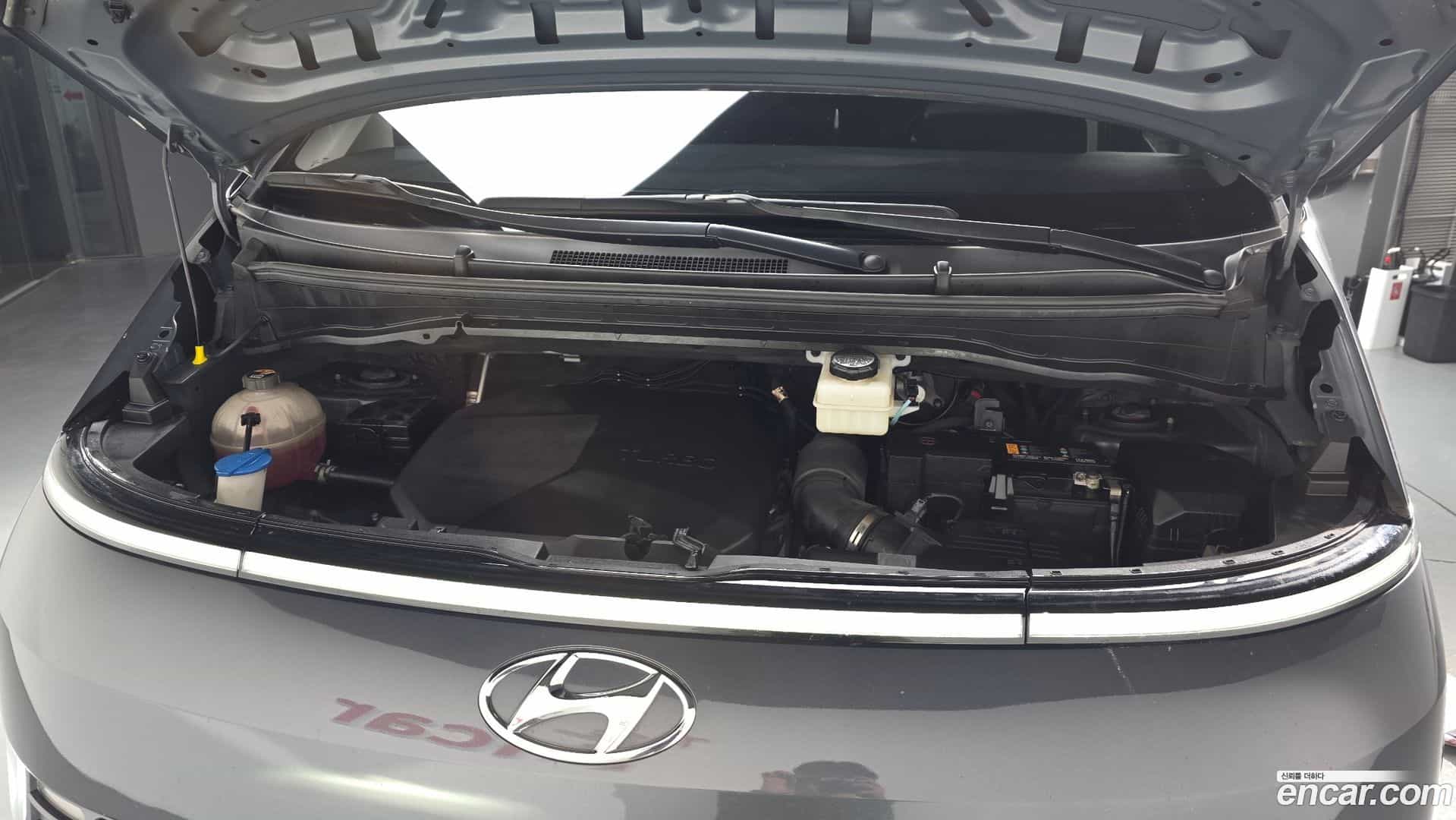 Staria Hyundai 2022.1-INNER-006