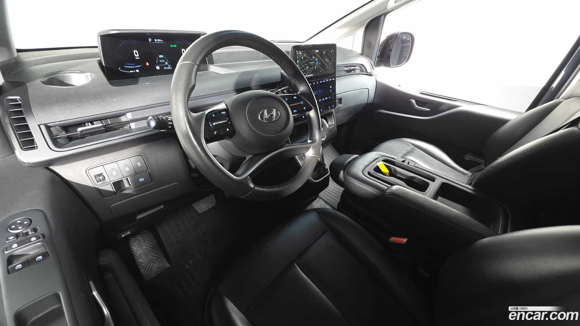 Staria Hyundai 2022.1-INNER-007