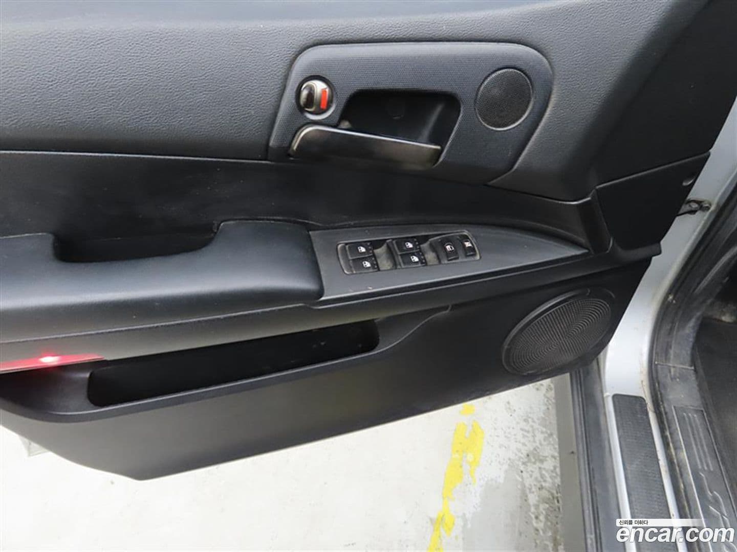Main__Slider__Photo:KORANDO KG_Mobility_Ssangyong 2012.1-11