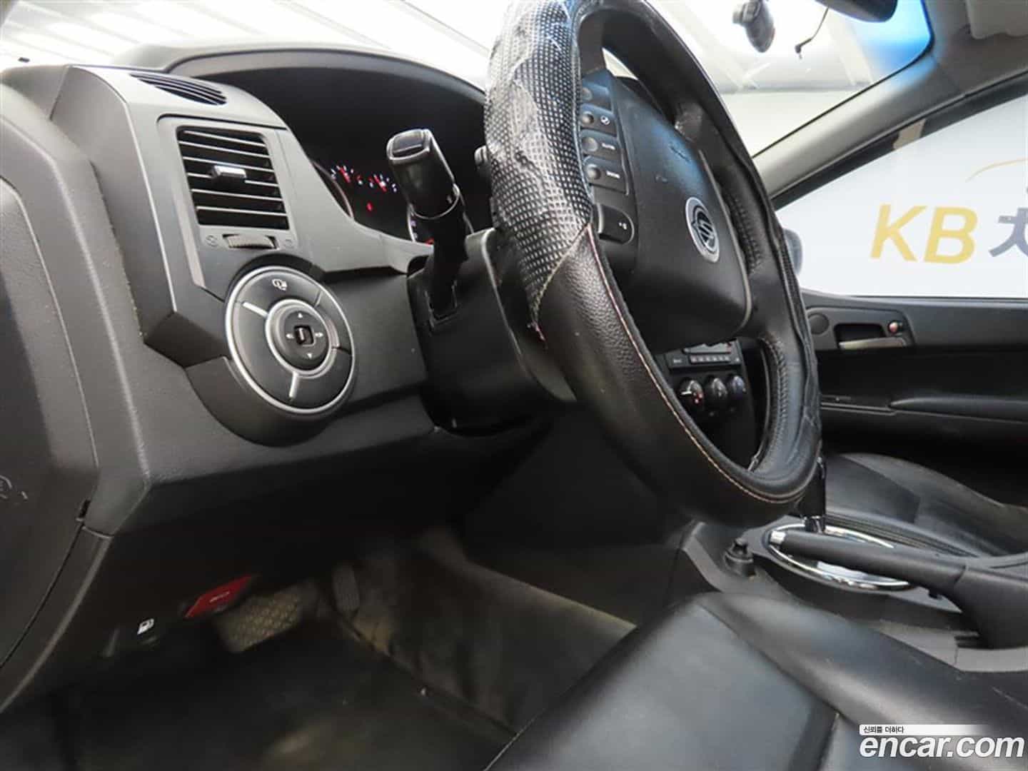 KORANDO KG_Mobility_Ssangyong 2012.1-OPTION-017