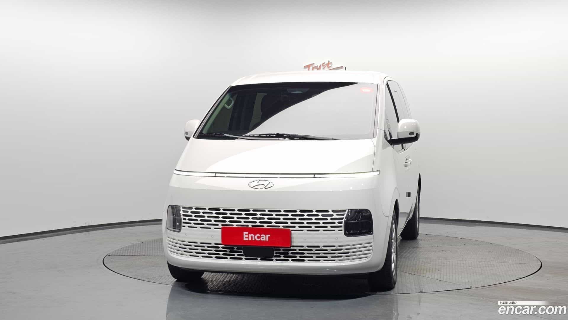 Staria Hyundai 2023.0-OUTER-003