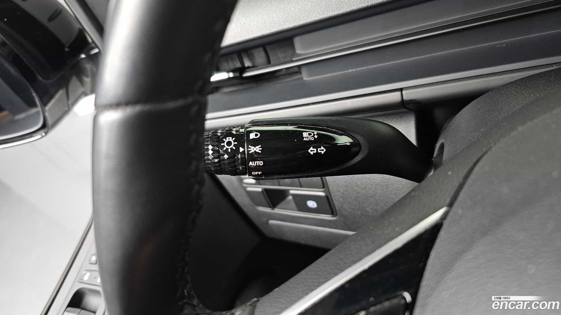 Staria Hyundai 2023.0-OPTION-022