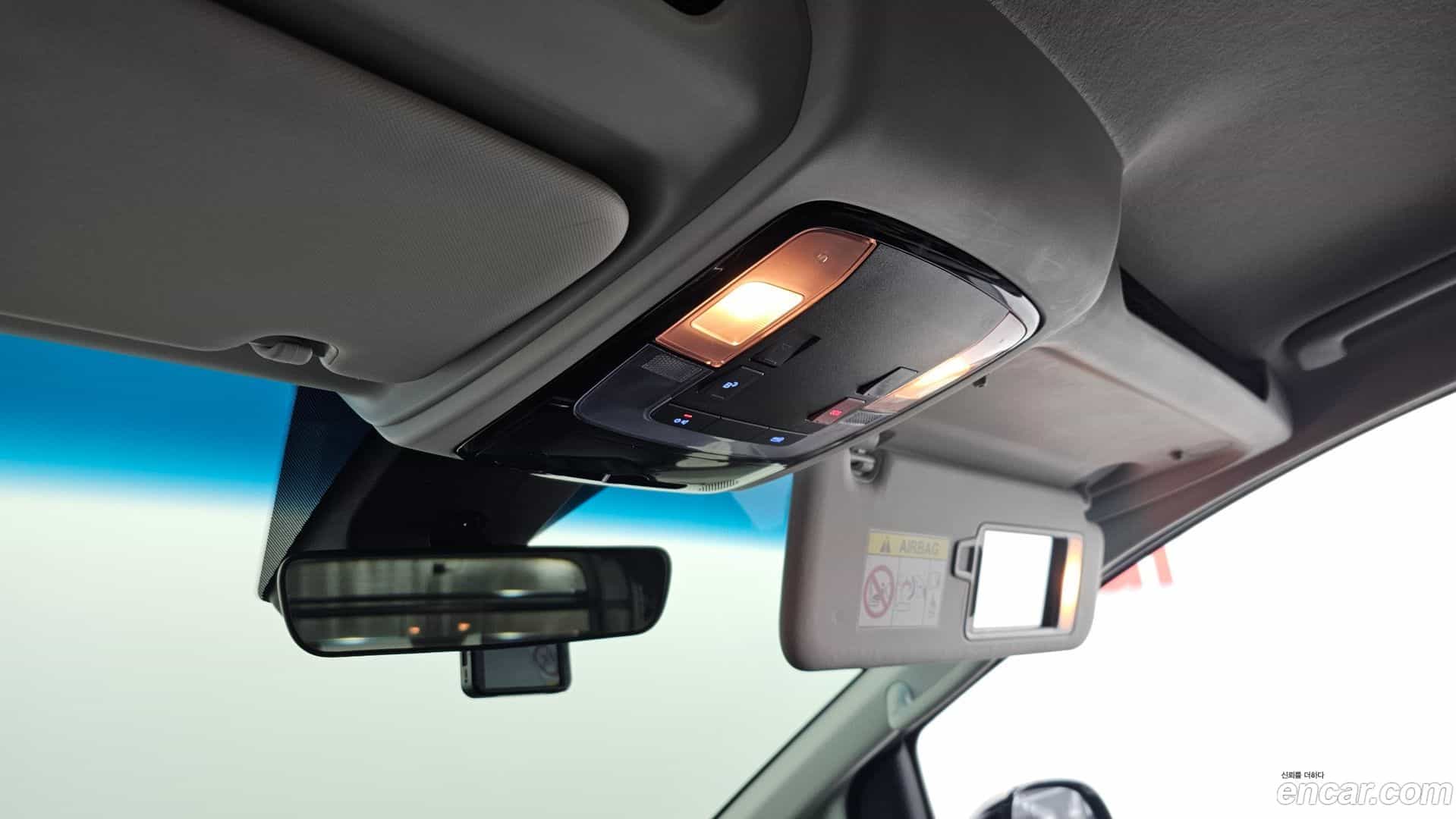 Staria Hyundai 2023.0-OPTION-023