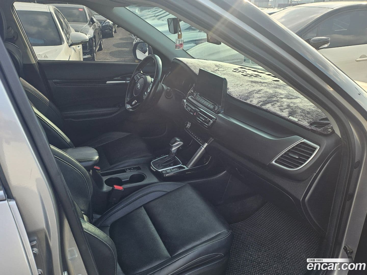 Main__Slider__Photo:Seltos Kia 2020.4-10