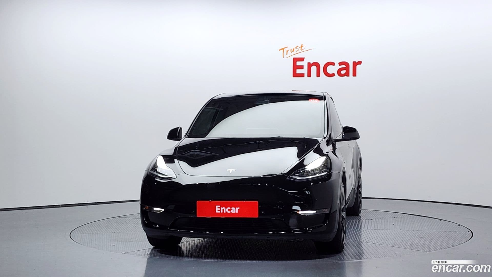 Main__Slider__Photo:Model Y Tesla 2022.5-2