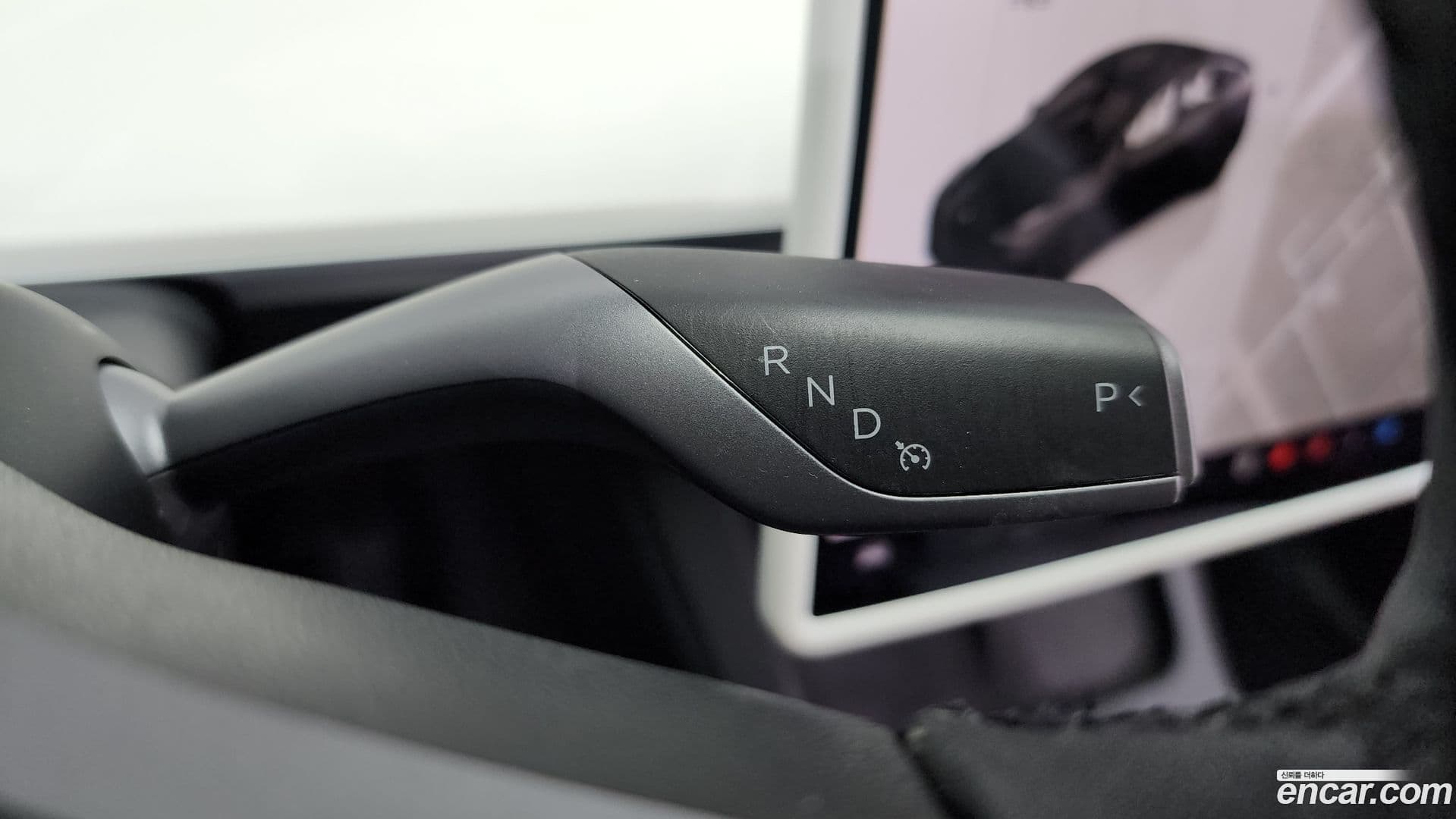 Main__Slider__Photo:Model Y Tesla 2022.5-8