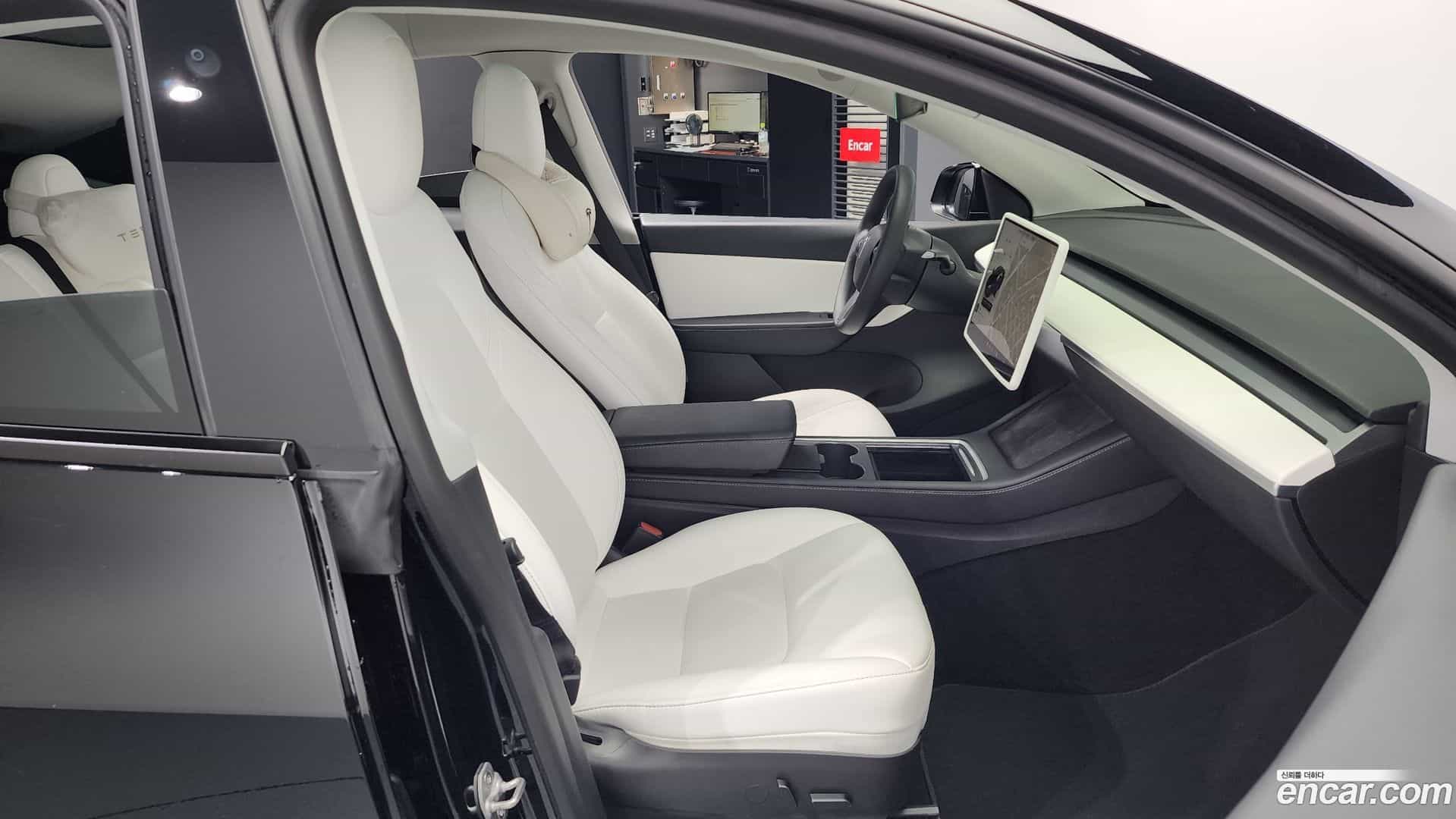 Model Y Tesla 2022.5-OPTION-015